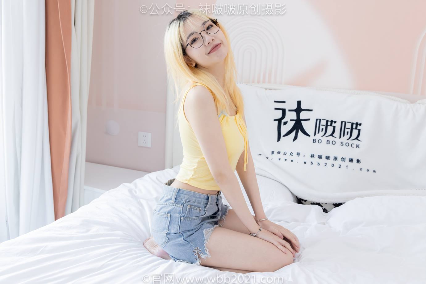 图片[23]-[BoBoSocks袜啵啵]NO.522 小甜豆-板鞋、高跟鞋、薄黑丝、薄白丝、裸足[112P] – 速更版-美库