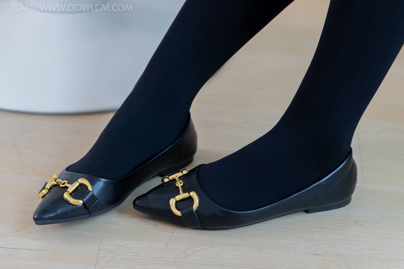 图片[51]-物恋传媒 NO.2294 小新-平底鞋、厚黑丝、裸足[117P] – 速更版-美库