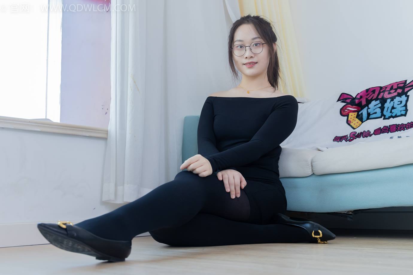 图片[65]-物恋传媒 NO.2294 小新-平底鞋、厚黑丝、裸足[117P] – 速更版-美库