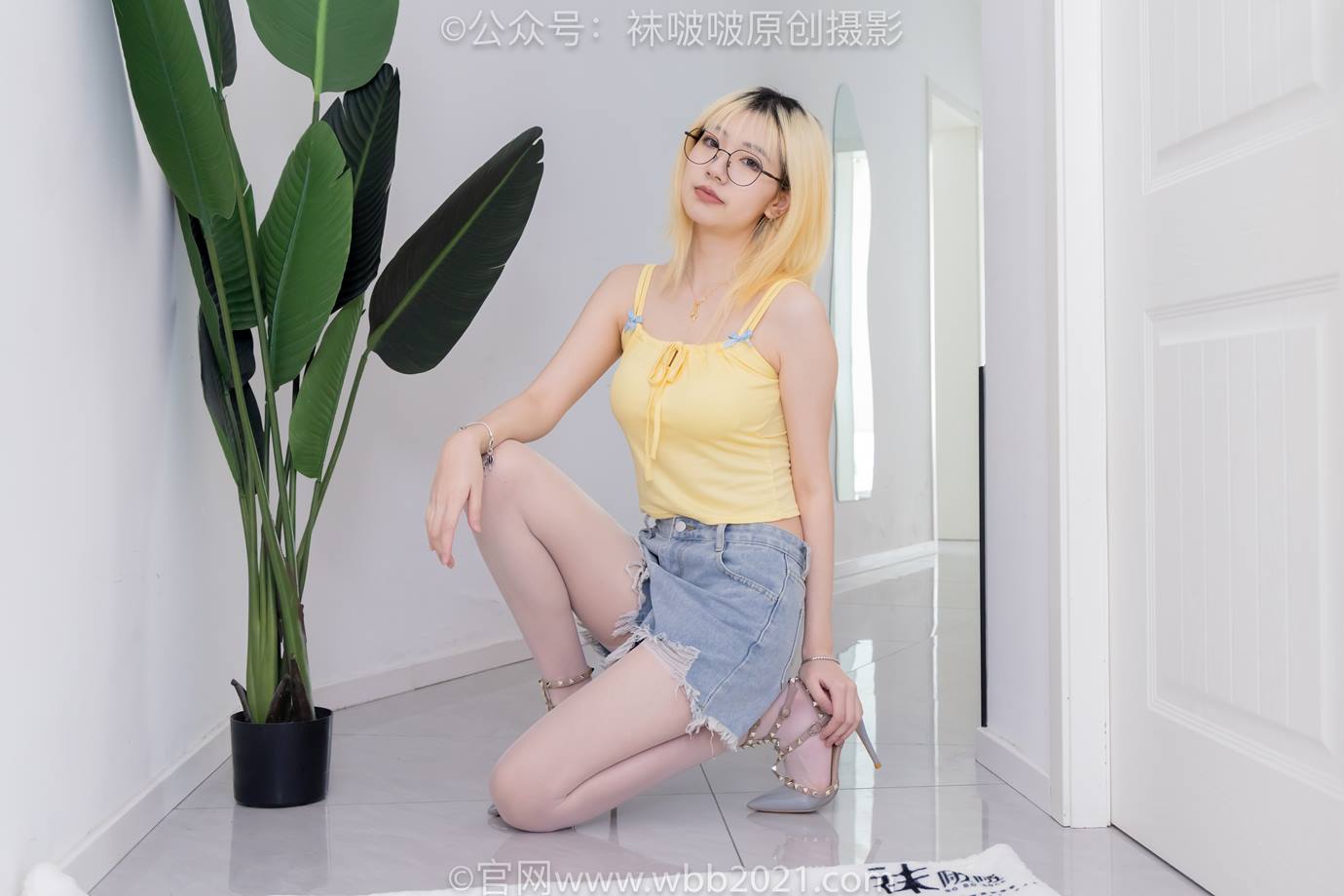 图片[103]-[BoBoSocks袜啵啵]NO.522 小甜豆-板鞋、高跟鞋、薄黑丝、薄白丝、裸足[112P] – 速更版-美库