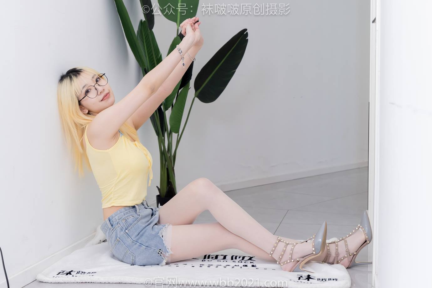 图片[107]-[BoBoSocks袜啵啵]NO.522 小甜豆-板鞋、高跟鞋、薄黑丝、薄白丝、裸足[112P] – 速更版-美库