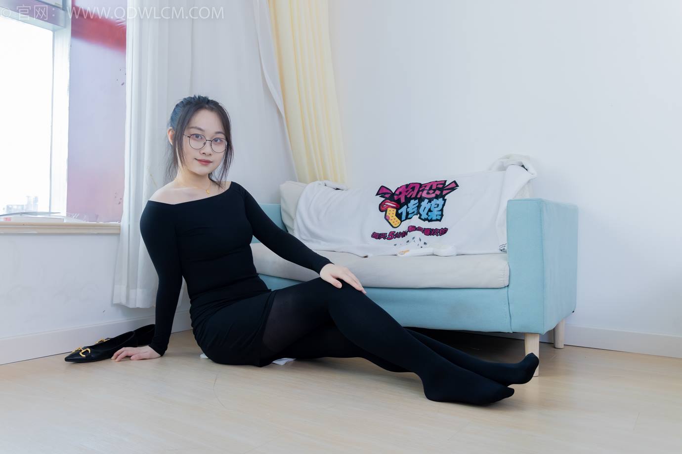 图片[83]-物恋传媒 NO.2294 小新-平底鞋、厚黑丝、裸足[117P] – 速更版-美库