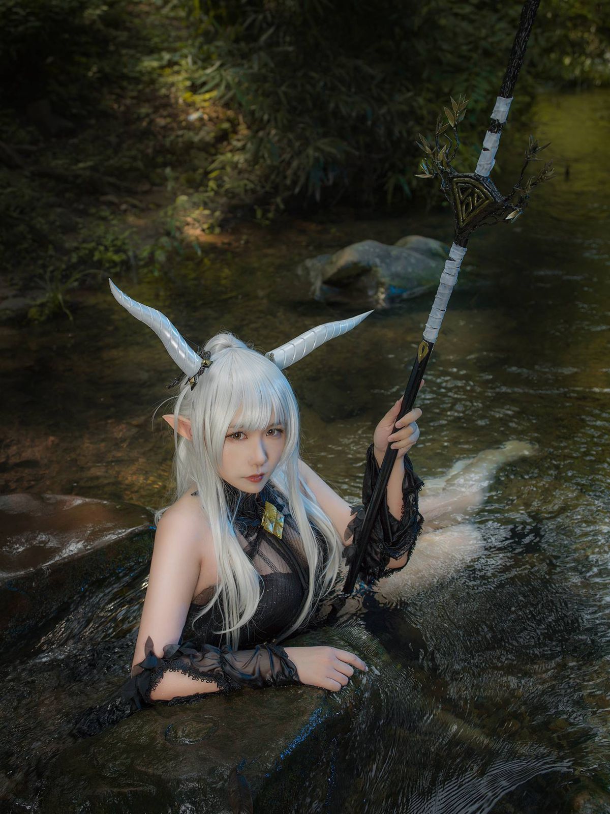 图片[17]-麻花麻花酱 – 明日方舟 闪灵泳装[20P] – 速更版-美库