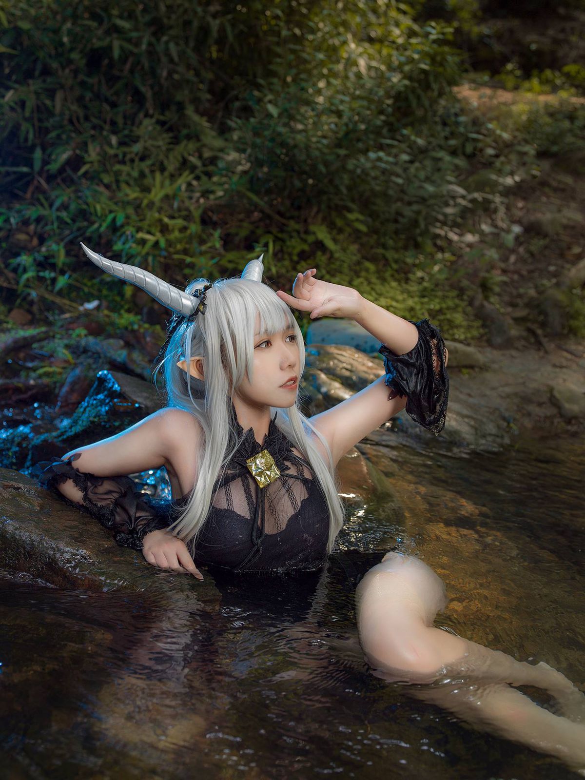 图片[21]-麻花麻花酱 – 明日方舟 闪灵泳装[20P] – 速更版-美库