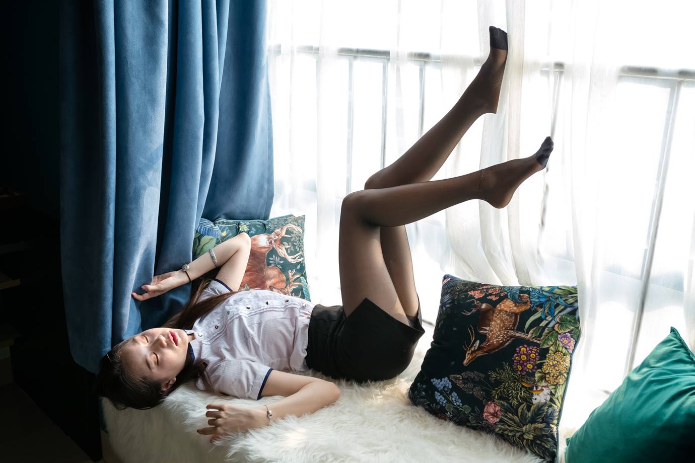 图片[54]-Sia不吃鱼  – 阳光下的黑丝[87P] – 速更版-美库