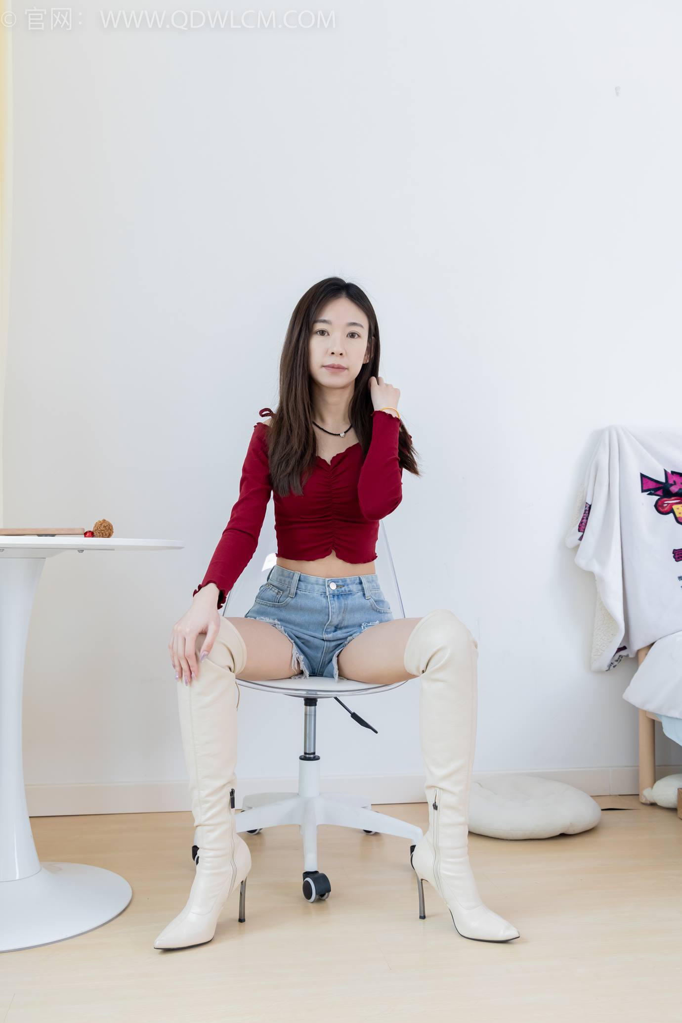 图片[11]-物恋传媒 NO.2296 婷婷-高跟长靴、白棉袜、裸足[126P] – 速更版-美库