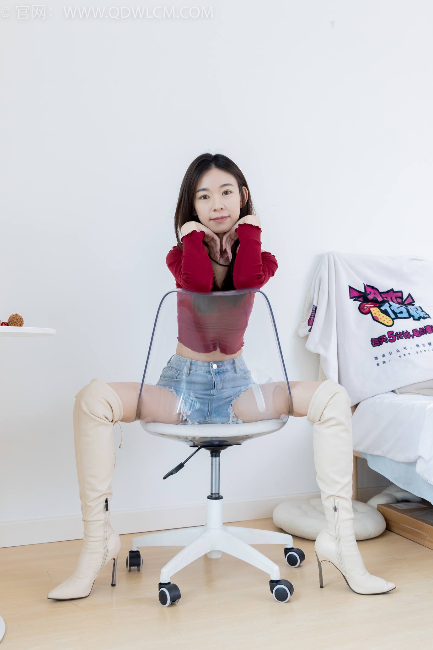 图片[22]-物恋传媒 NO.2296 婷婷-高跟长靴、白棉袜、裸足[126P] – 速更版-美库