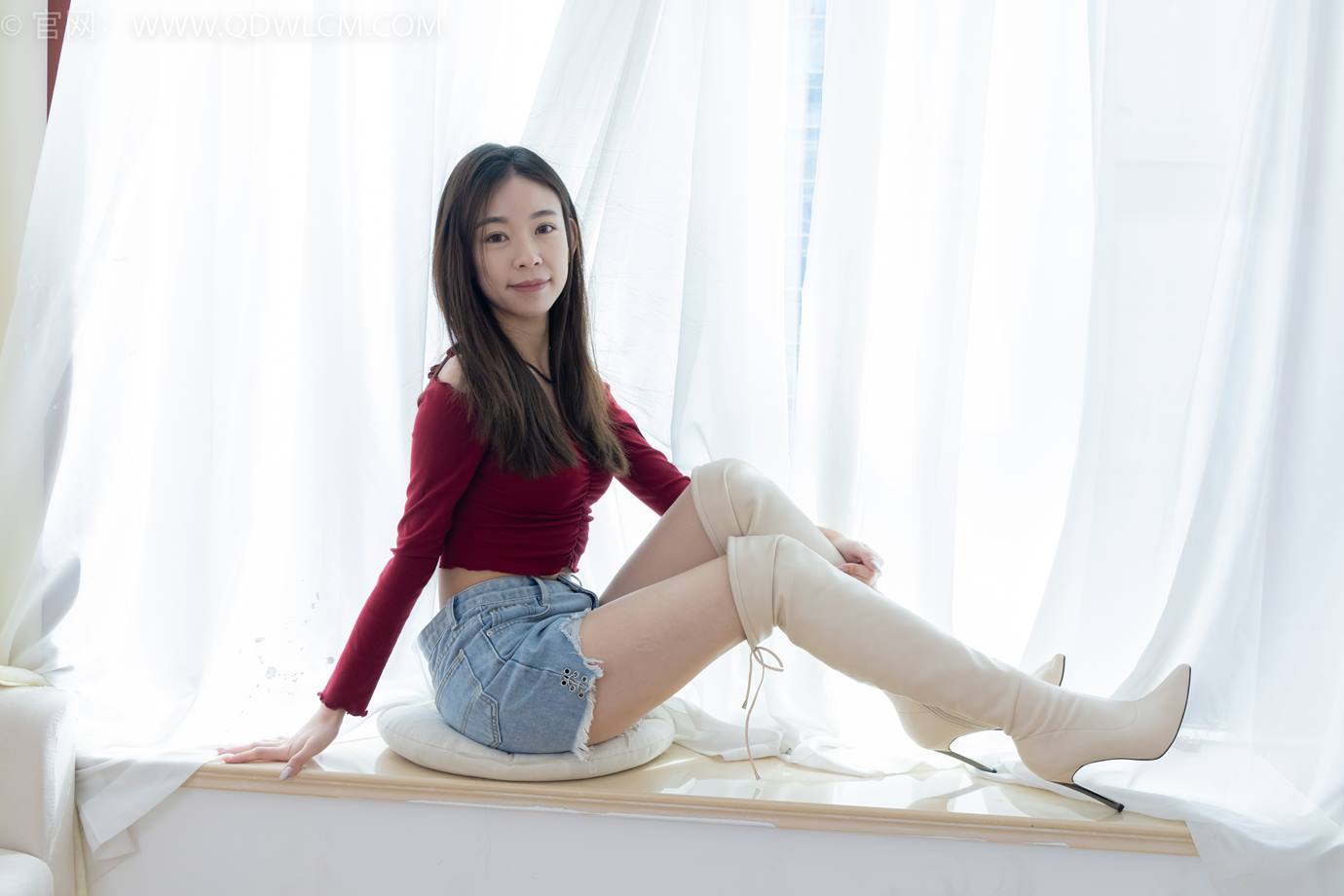 图片[30]-物恋传媒 NO.2296 婷婷-高跟长靴、白棉袜、裸足[126P] – 速更版-美库