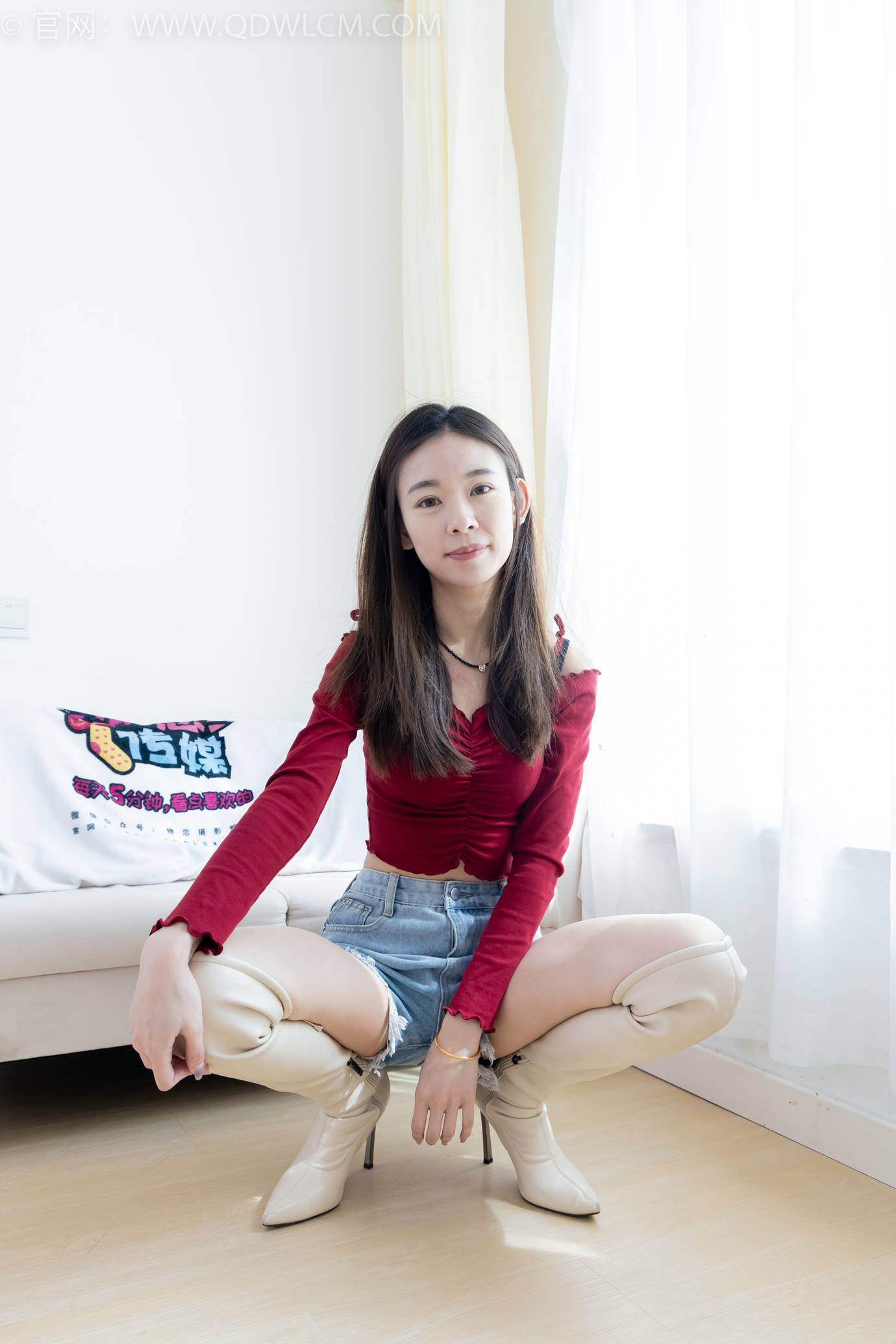 图片[35]-物恋传媒 NO.2296 婷婷-高跟长靴、白棉袜、裸足[126P] – 速更版-美库