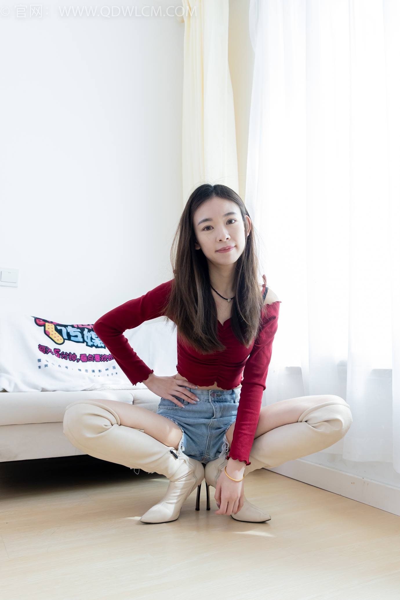 图片[44]-物恋传媒 NO.2296 婷婷-高跟长靴、白棉袜、裸足[126P] – 速更版-美库