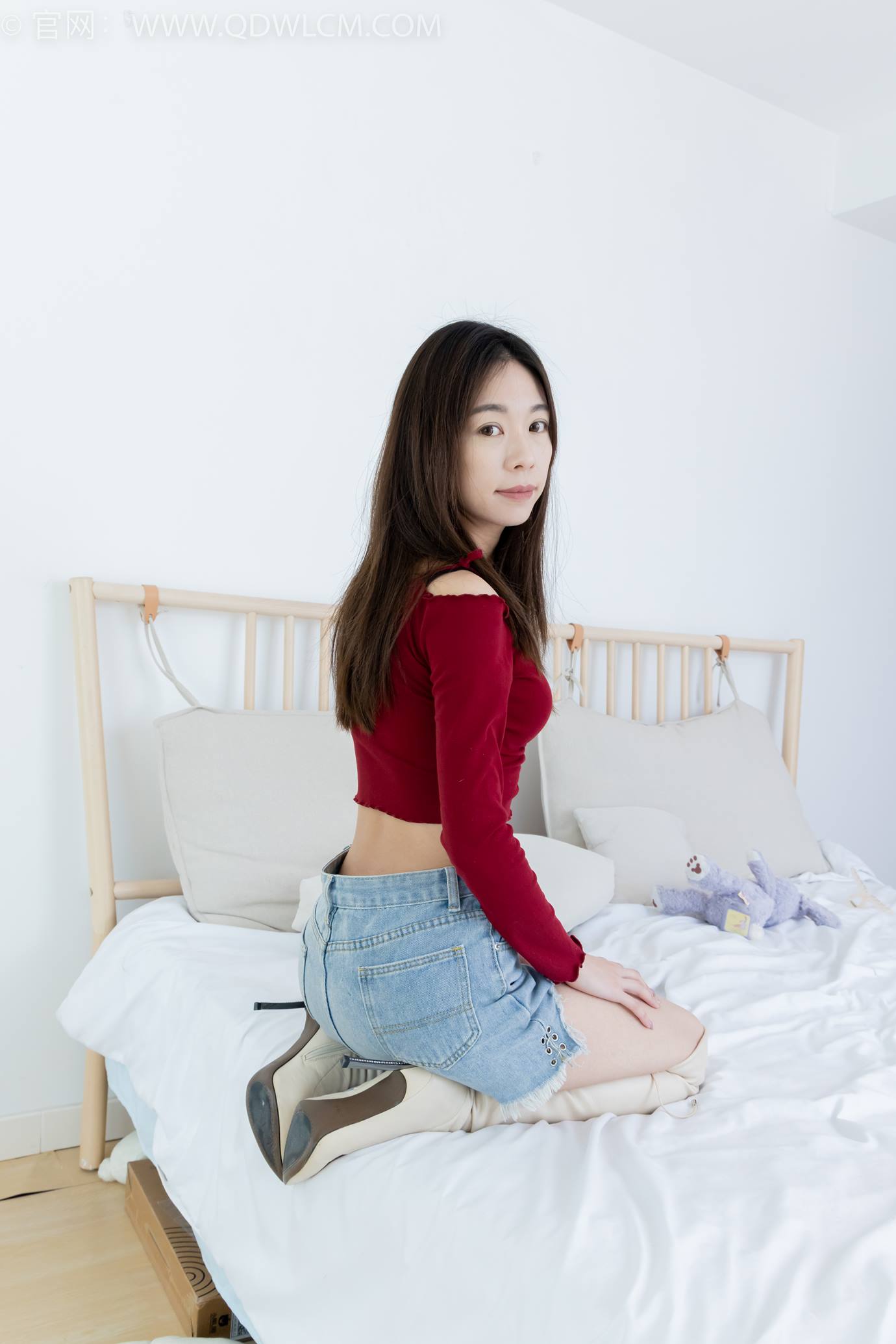 图片[64]-物恋传媒 NO.2296 婷婷-高跟长靴、白棉袜、裸足[126P] – 速更版-美库