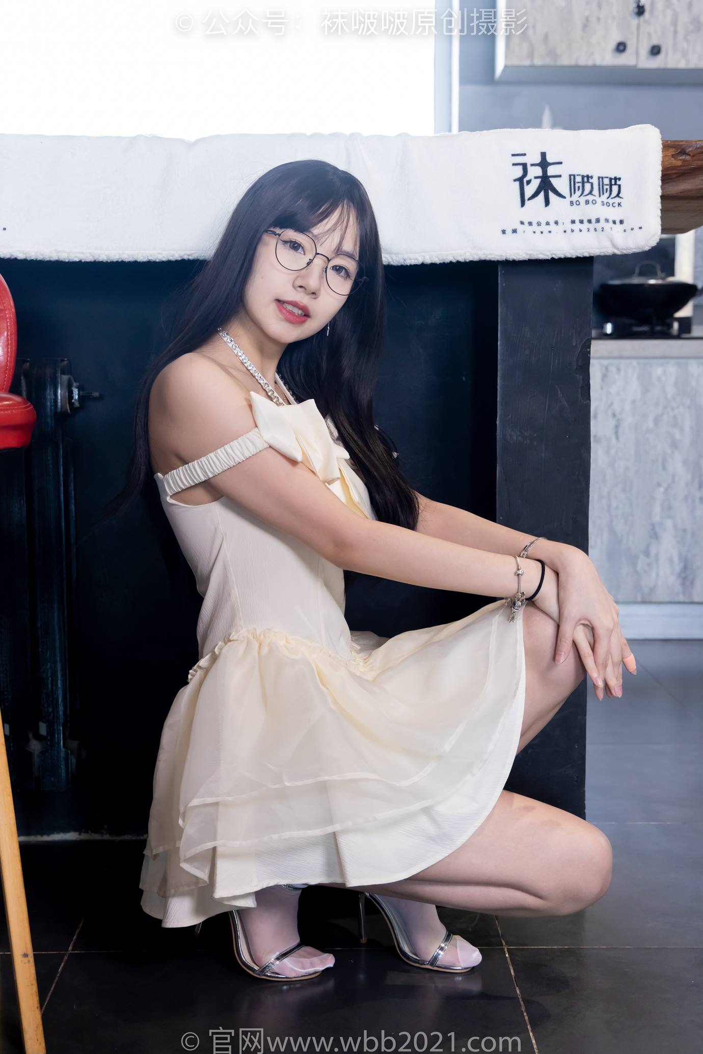 图片[22]-[BoBoSocks袜啵啵]NO.525 小甜豆-高跟鞋、短白丝、裸足、裸足刀叉摆盘剧情[186P] – 速更版-美库