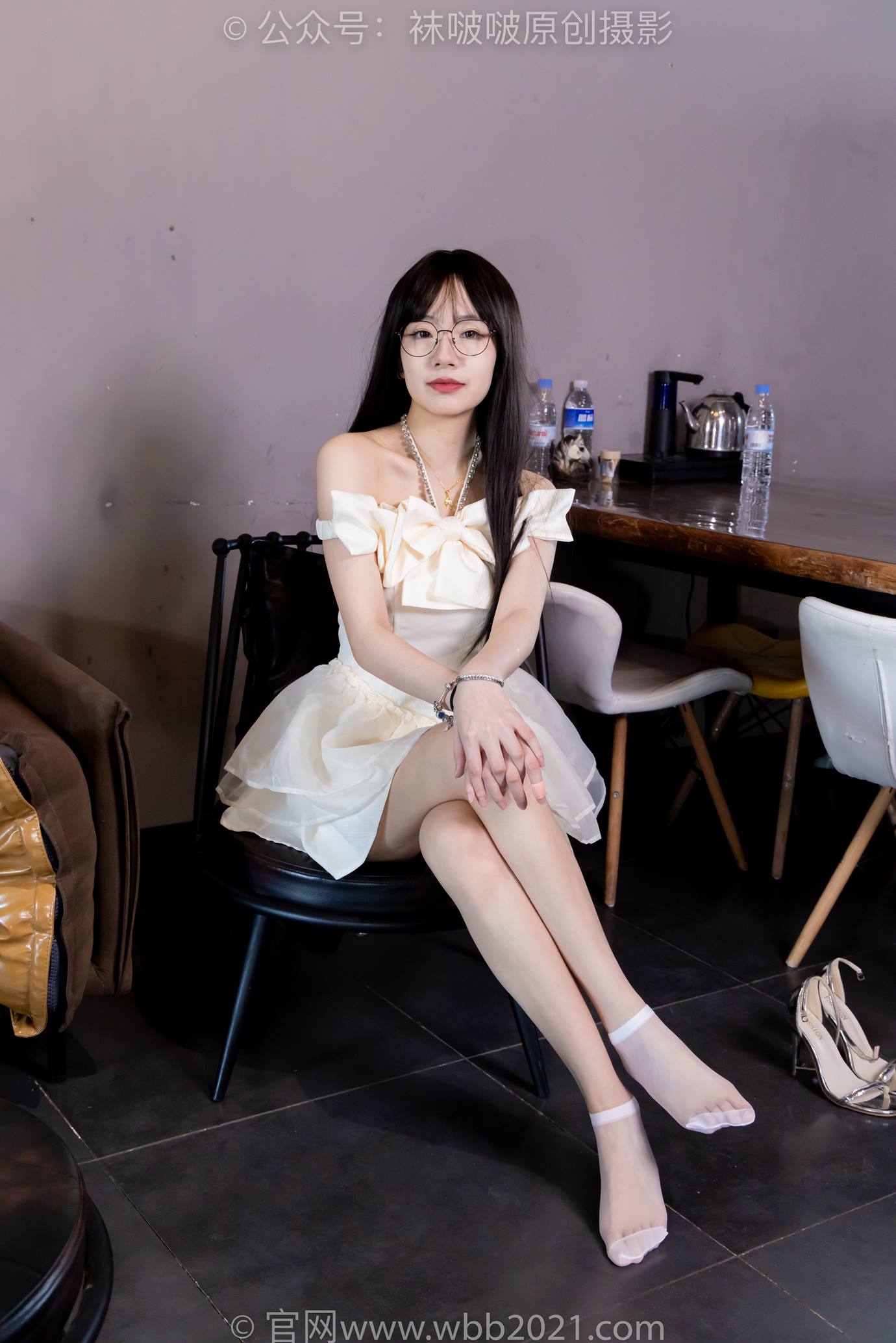 图片[52]-[BoBoSocks袜啵啵]NO.525 小甜豆-高跟鞋、短白丝、裸足、裸足刀叉摆盘剧情[186P] – 速更版-美库