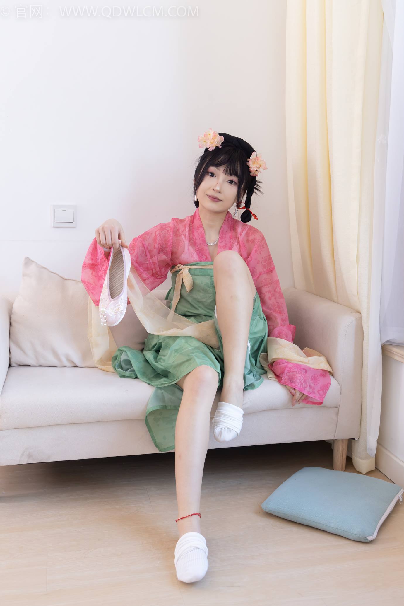 图片[17]-物恋传媒 NO.2297 嘟嘟-布鞋、白棉袜、古装、半脱袜子剧情[138P] – 速更版-美库