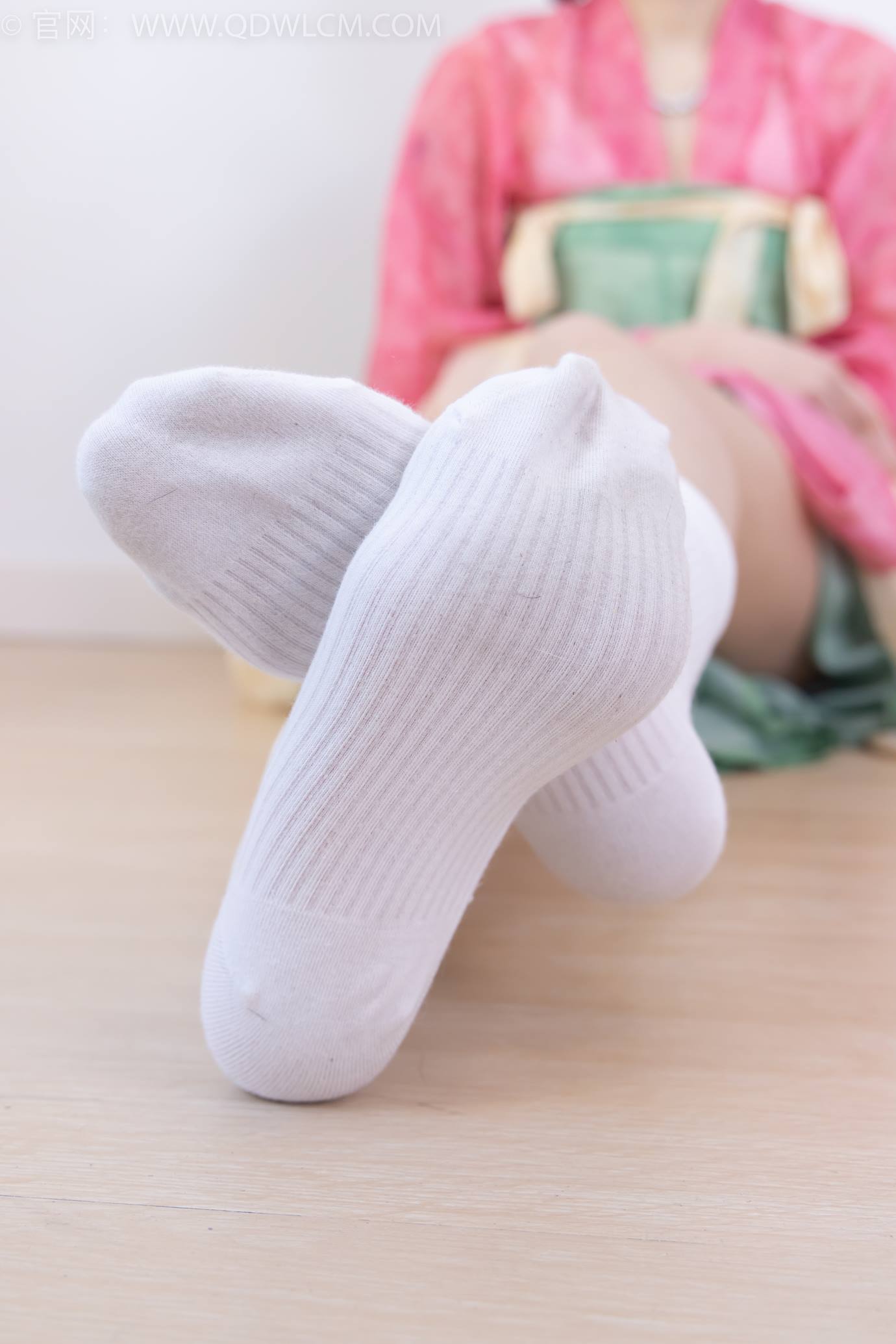 图片[58]-物恋传媒 NO.2297 嘟嘟-布鞋、白棉袜、古装、半脱袜子剧情[138P] – 速更版-美库