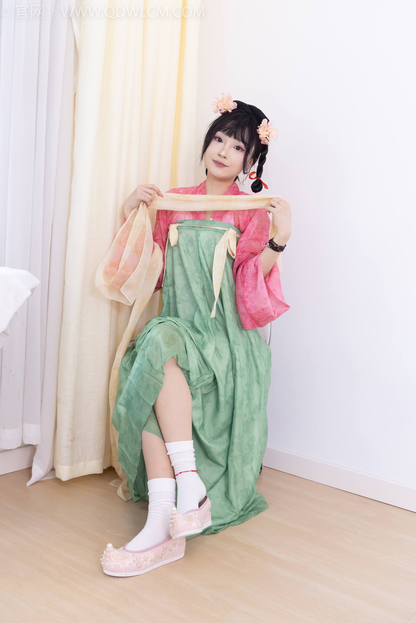 图片[100]-物恋传媒 NO.2297 嘟嘟-布鞋、白棉袜、古装、半脱袜子剧情[138P] – 速更版-美库