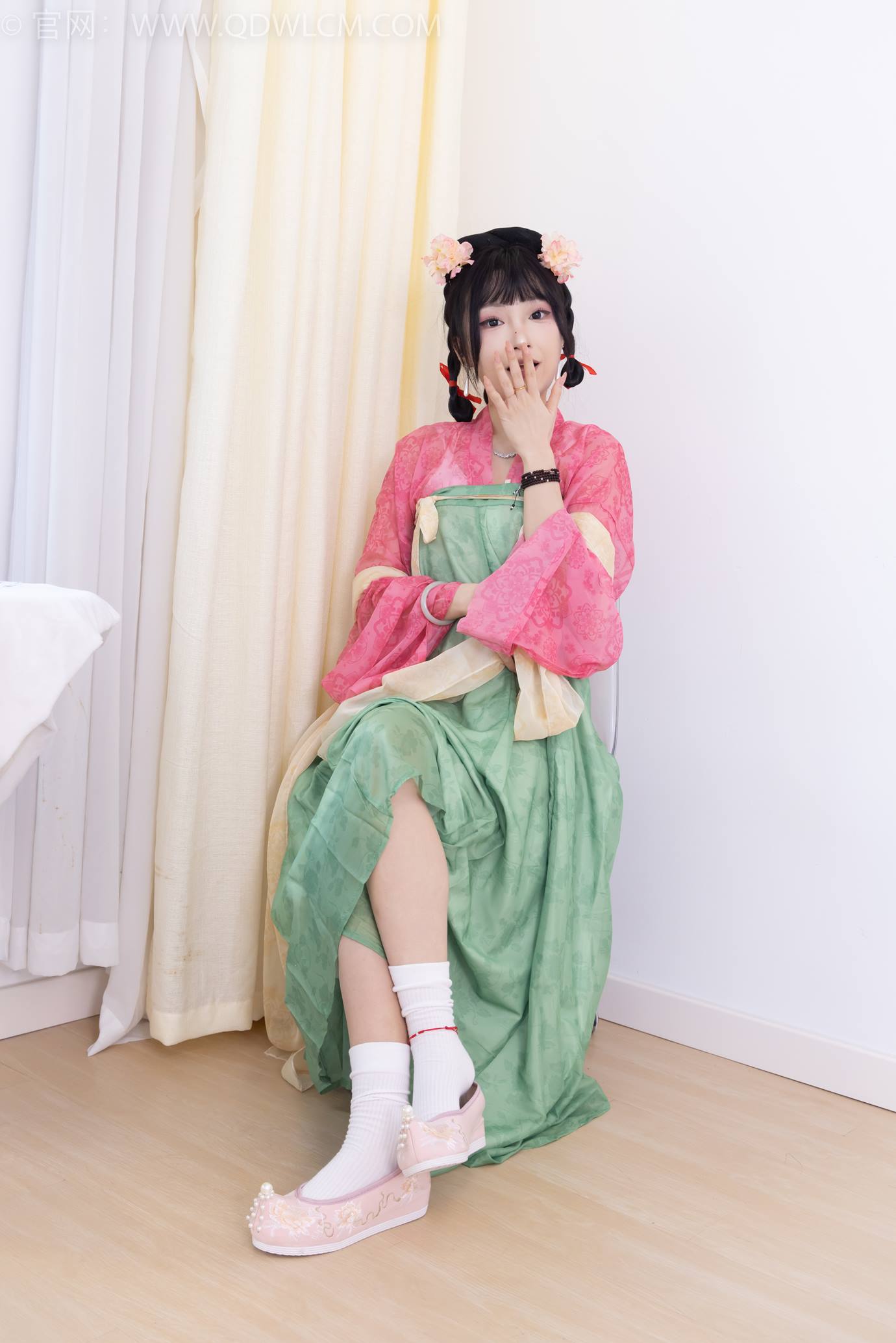 图片[101]-物恋传媒 NO.2297 嘟嘟-布鞋、白棉袜、古装、半脱袜子剧情[138P] – 速更版-美库