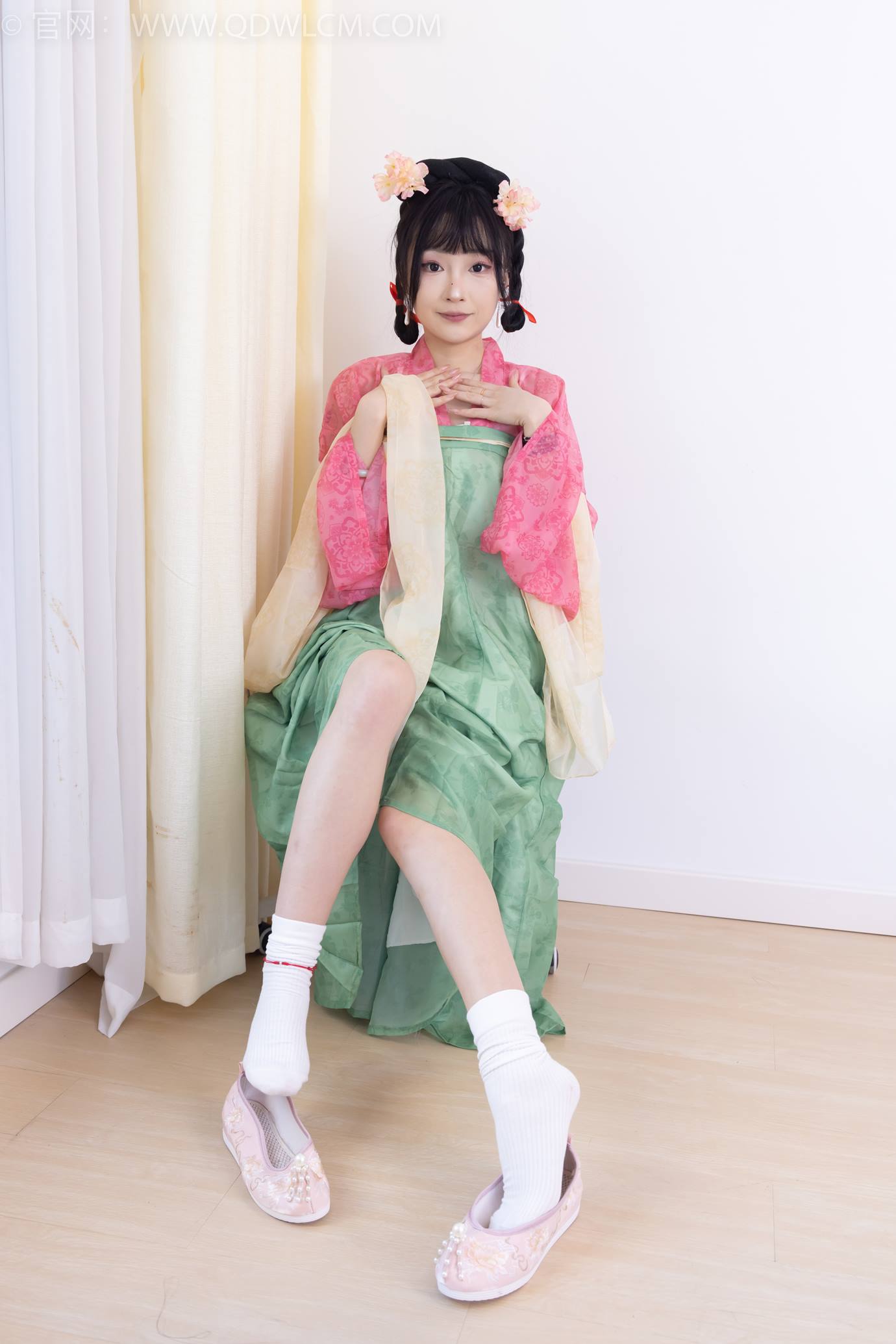 图片[119]-物恋传媒 NO.2297 嘟嘟-布鞋、白棉袜、古装、半脱袜子剧情[138P] – 速更版-美库