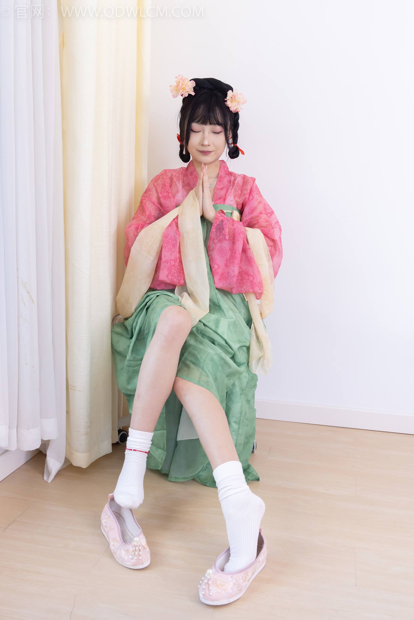 图片[120]-物恋传媒 NO.2297 嘟嘟-布鞋、白棉袜、古装、半脱袜子剧情[138P] – 速更版-美库