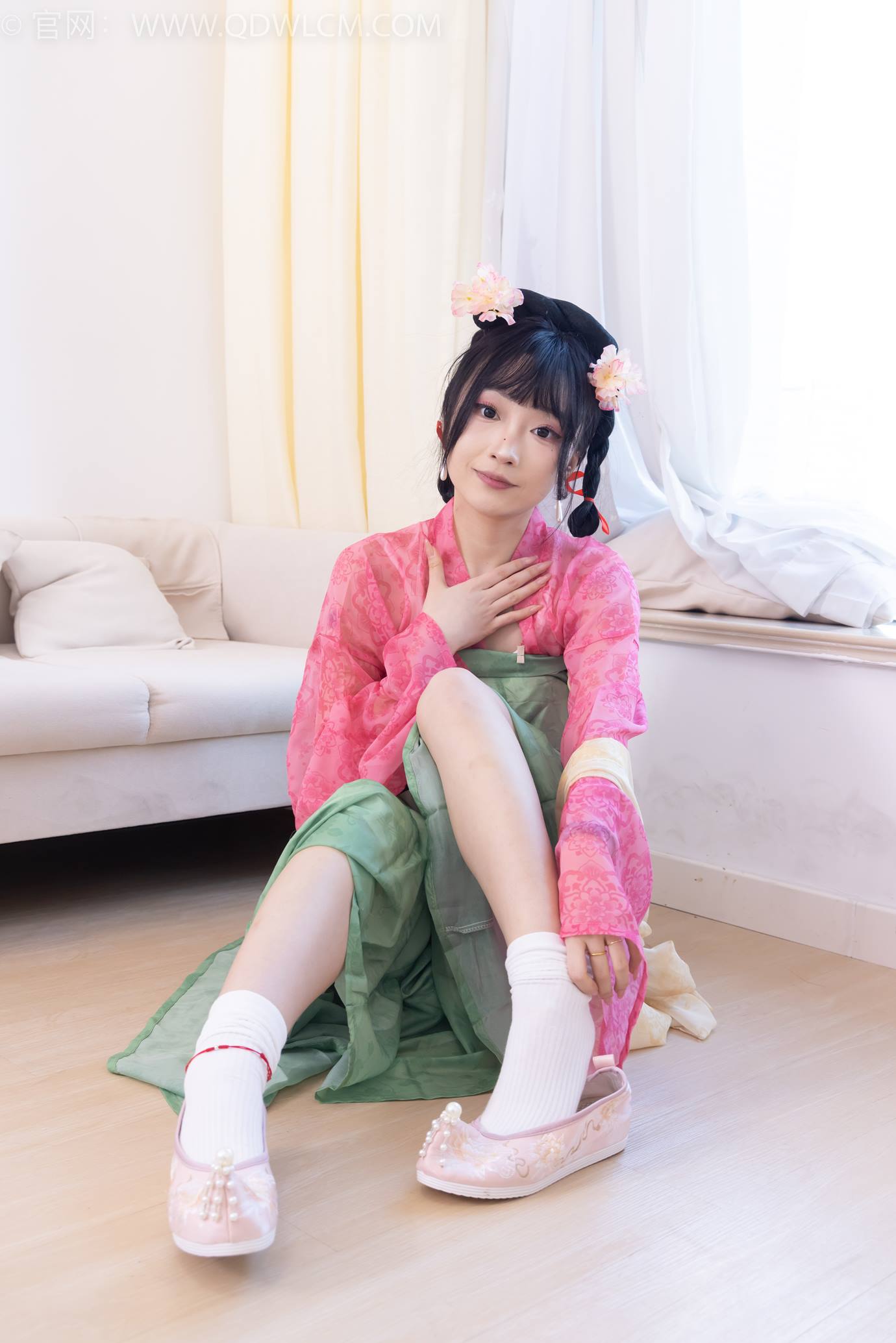 图片[121]-物恋传媒 NO.2297 嘟嘟-布鞋、白棉袜、古装、半脱袜子剧情[138P] – 速更版-美库