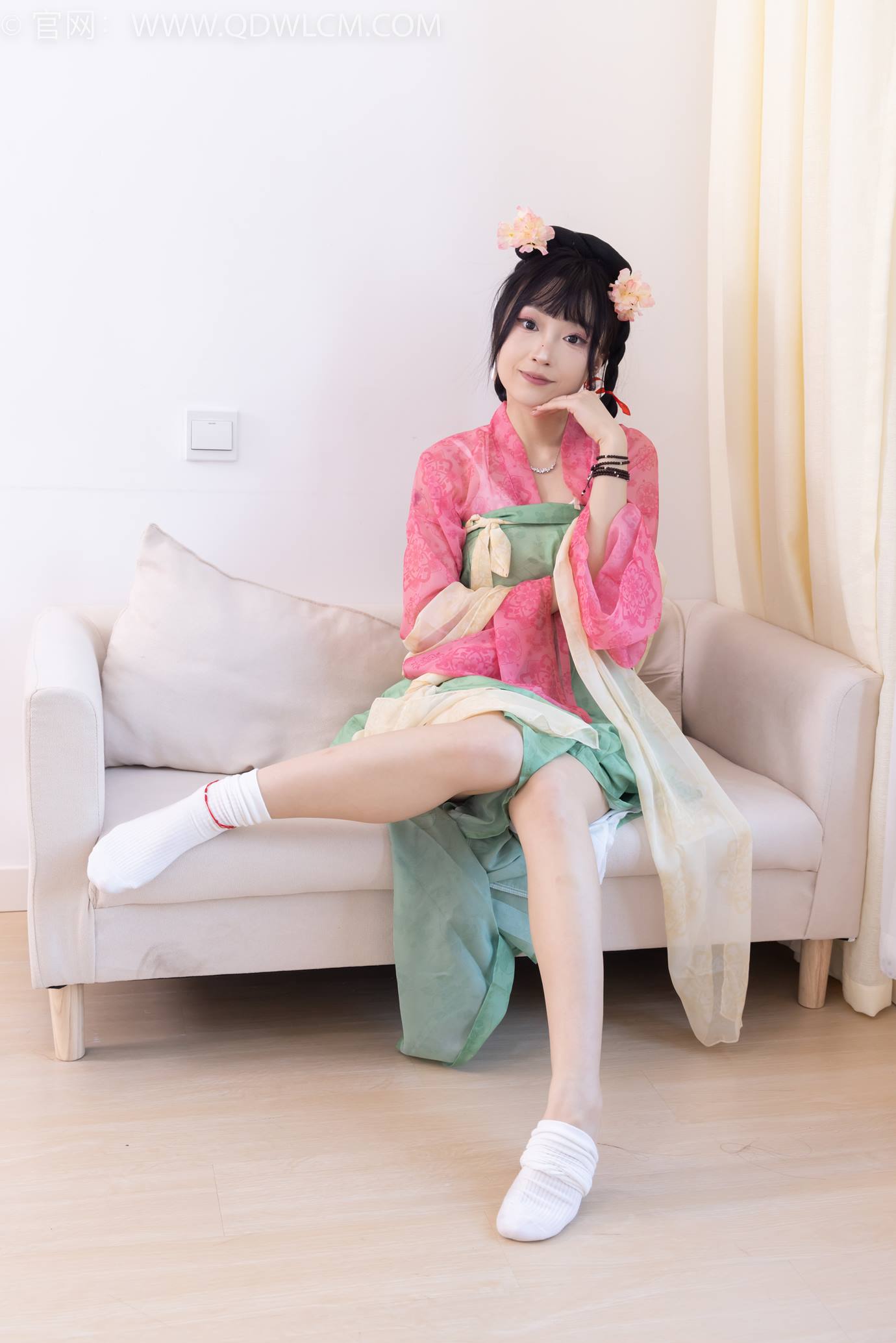 图片[130]-物恋传媒 NO.2297 嘟嘟-布鞋、白棉袜、古装、半脱袜子剧情[138P] – 速更版-美库