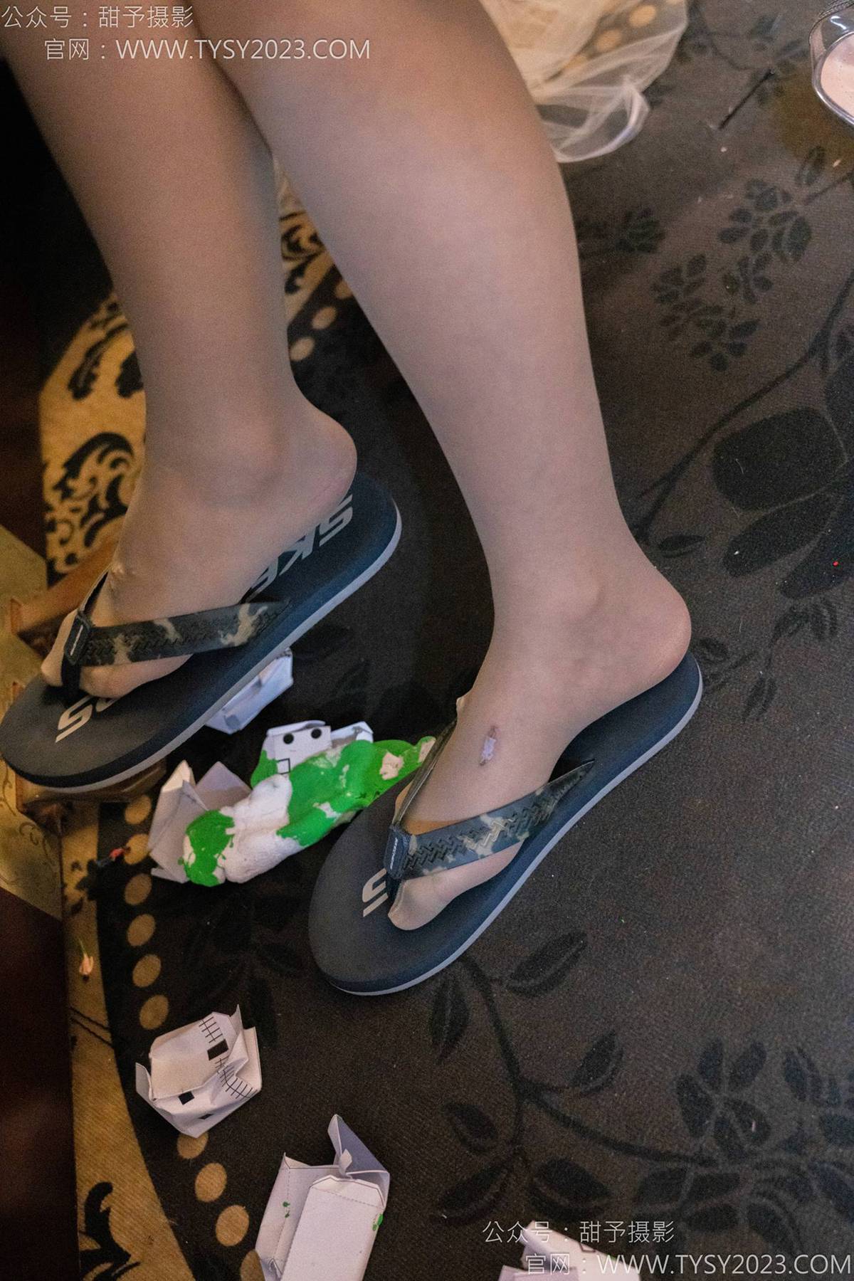 图片[19]-甜予摄影 NO.128 璇璇-拖鞋、高跟鞋、薄灰丝、薄黑丝、踩小房子剧情[91P] – 速更版-美库