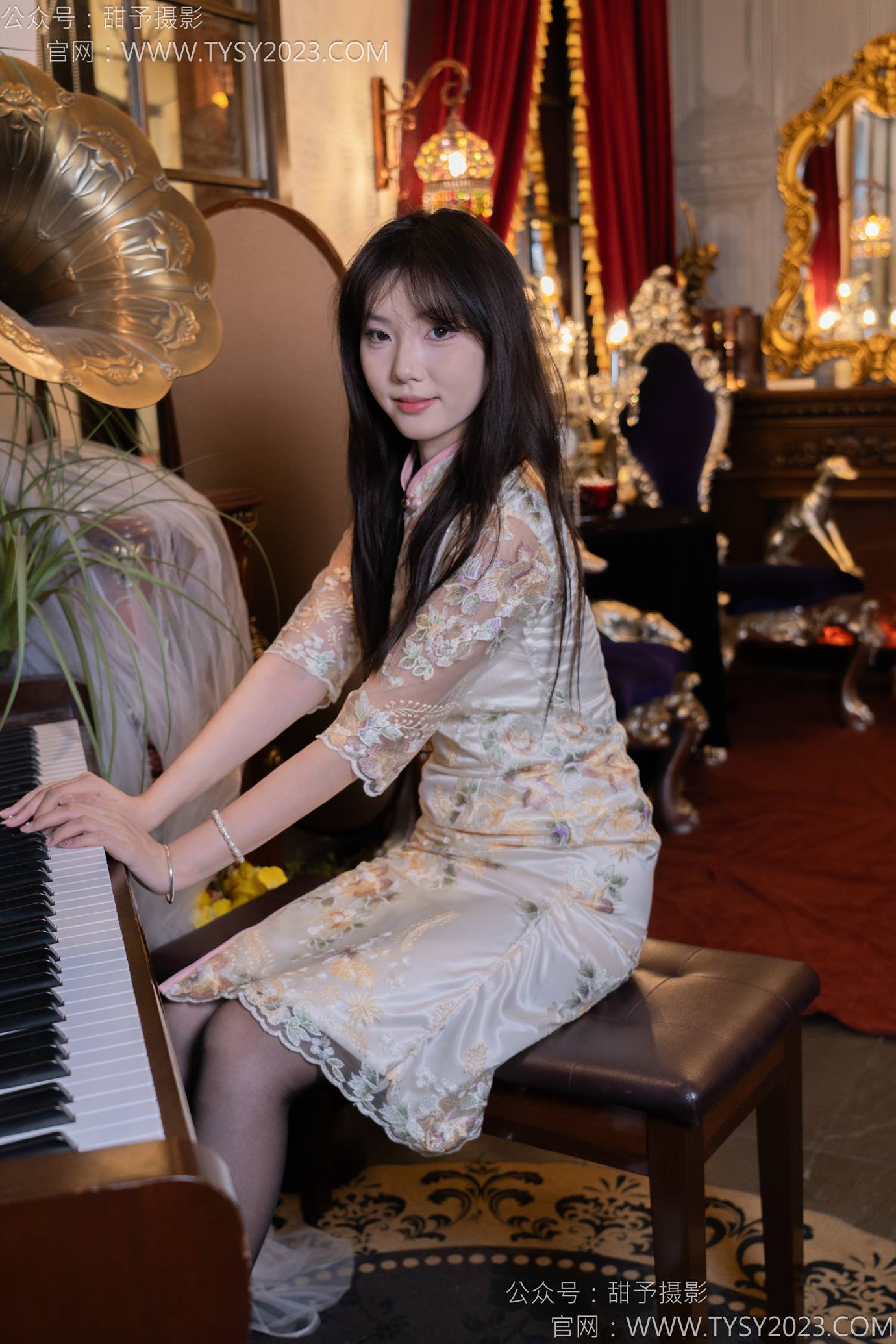 图片[85]-甜予摄影 NO.128 璇璇-拖鞋、高跟鞋、薄灰丝、薄黑丝、踩小房子剧情[91P] – 速更版-美库