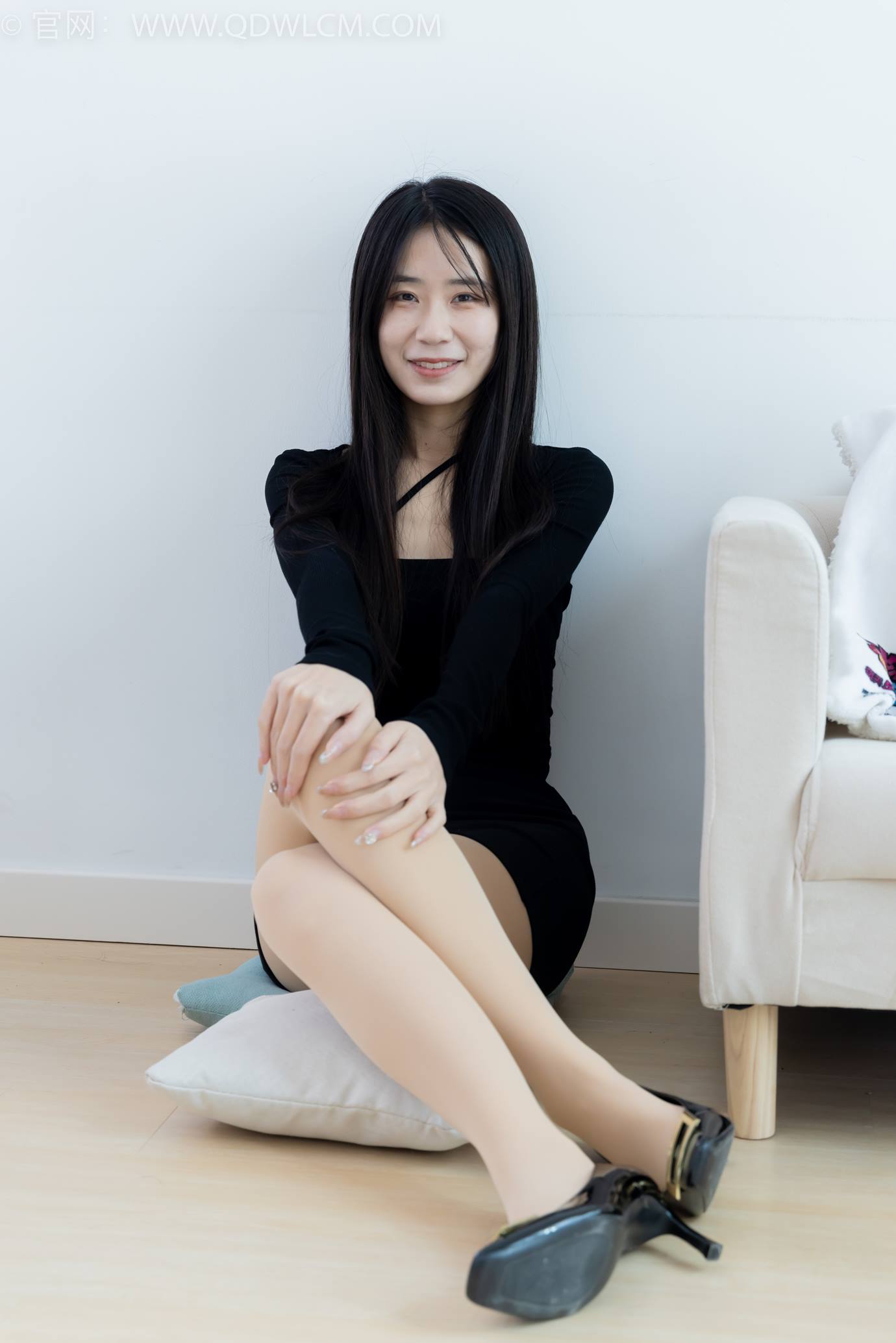 图片[33]-物恋传媒 NO.2298 菜菜-高跟鞋、厚肉丝、肚子痛揉肚子剧情[128P] – 速更版-美库