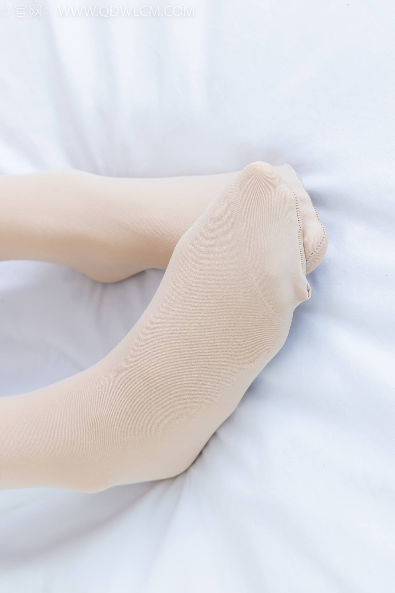 图片[119]-物恋传媒 NO.2298 菜菜-高跟鞋、厚肉丝、肚子痛揉肚子剧情[128P] – 速更版-美库