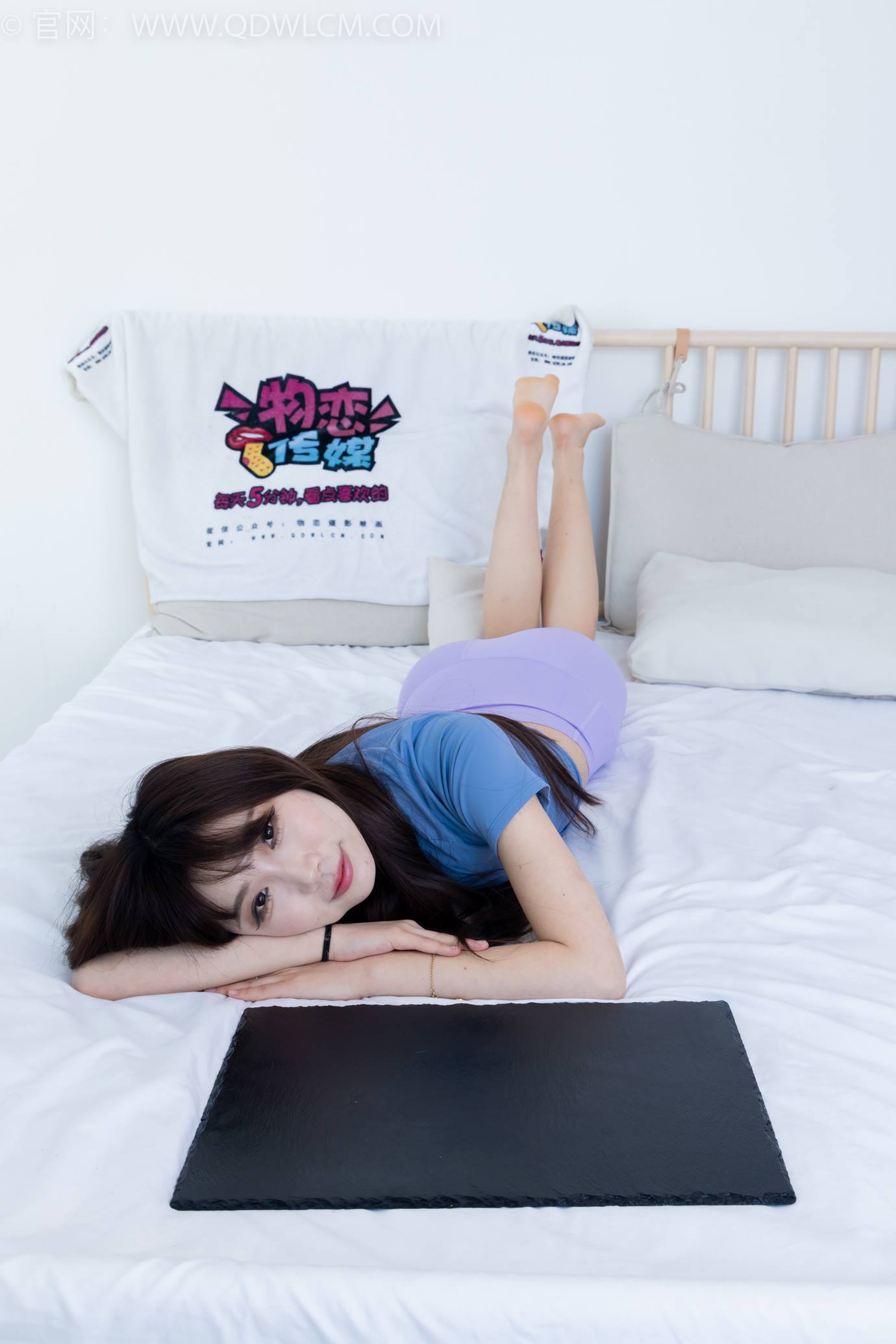 图片[18]-物恋传媒 NO.2299 泡泡-板鞋、白棉袜、裸足、裸足刀叉摆盘剧情[208P] – 速更版-美库