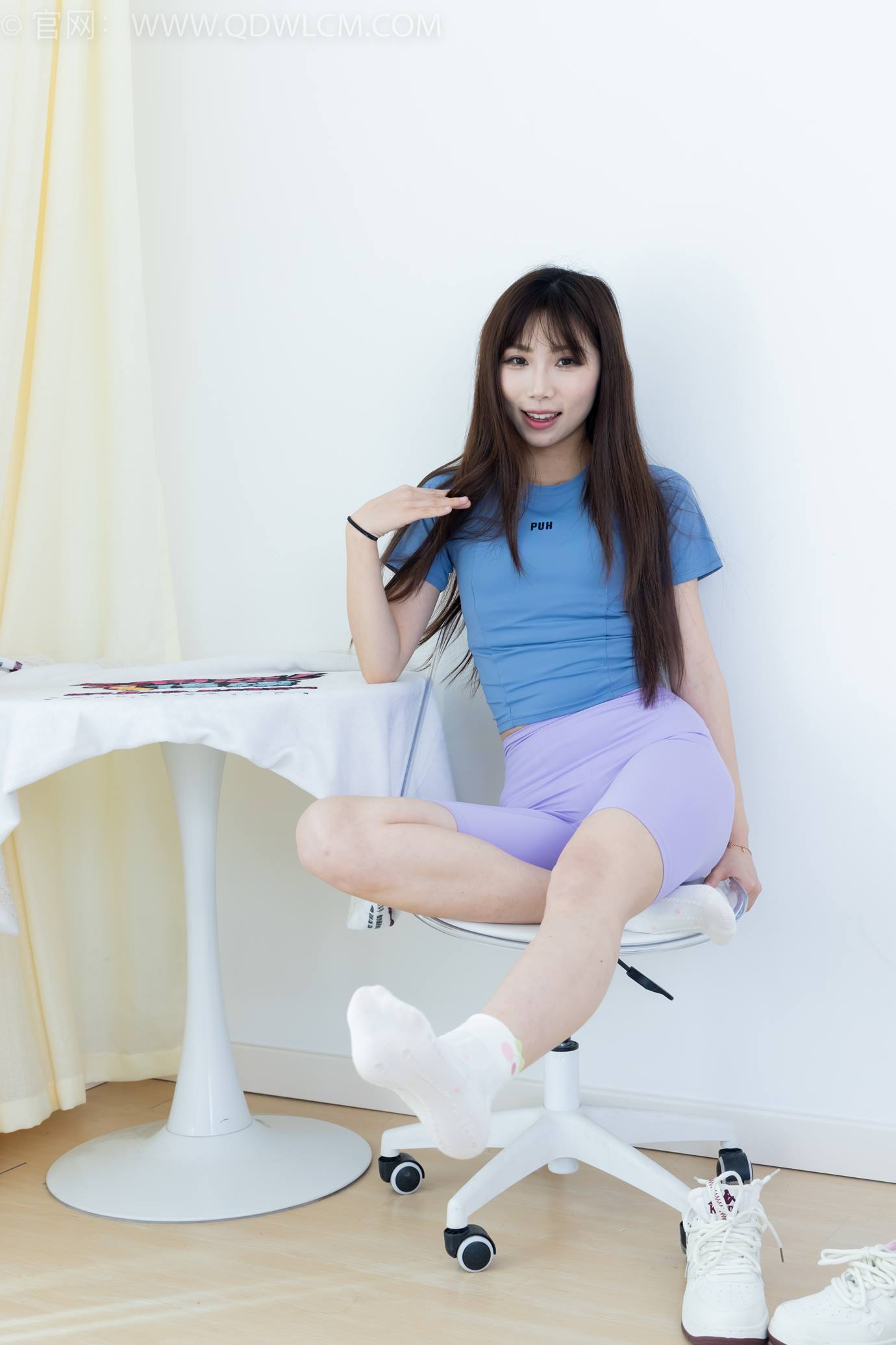 图片[19]-物恋传媒 NO.2299 泡泡-板鞋、白棉袜、裸足、裸足刀叉摆盘剧情[208P] – 速更版-美库