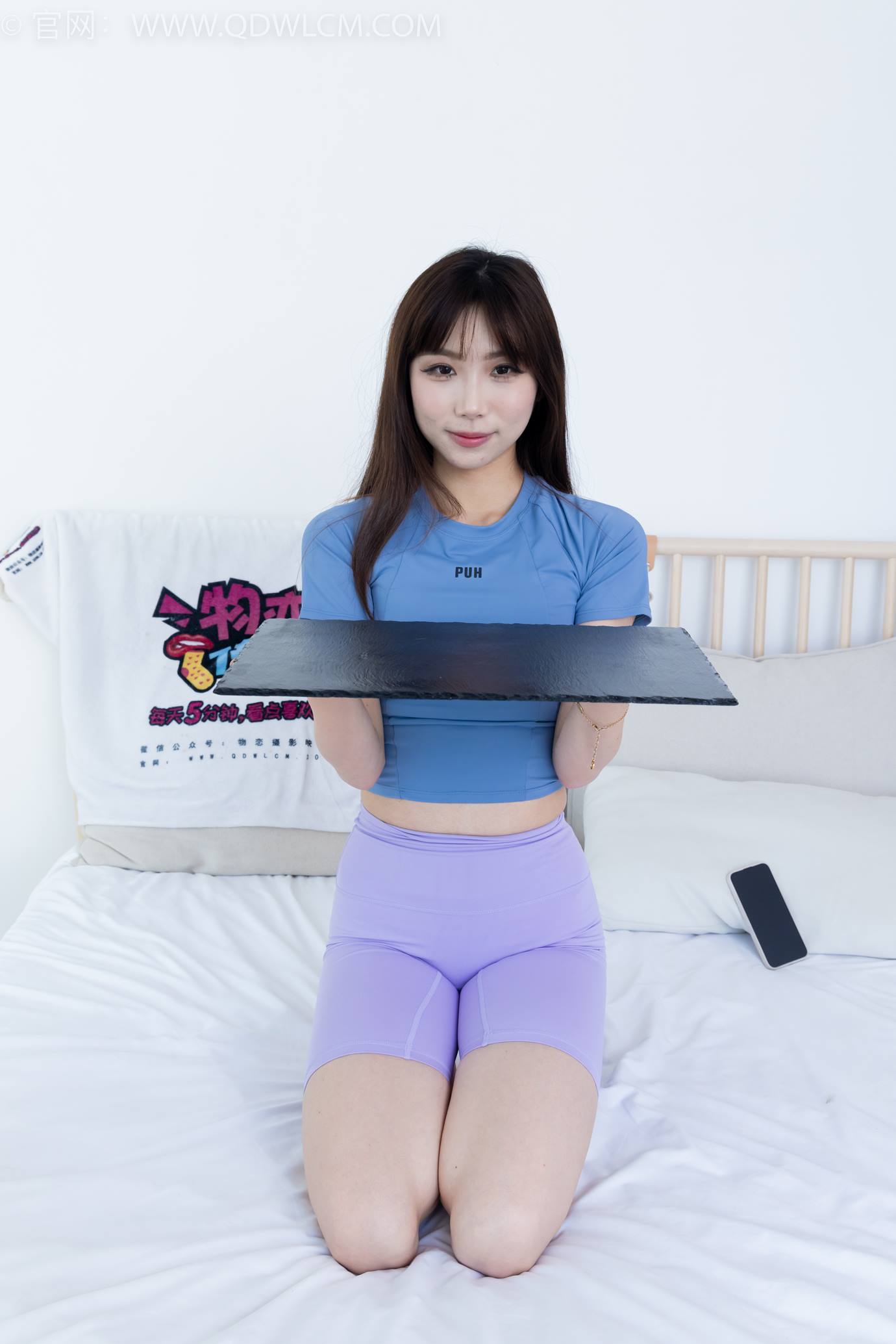 图片[40]-物恋传媒 NO.2299 泡泡-板鞋、白棉袜、裸足、裸足刀叉摆盘剧情[208P] – 速更版-美库