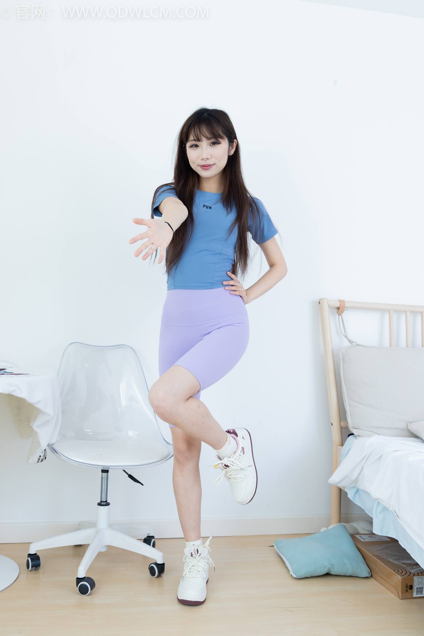 图片[43]-物恋传媒 NO.2299 泡泡-板鞋、白棉袜、裸足、裸足刀叉摆盘剧情[208P] – 速更版-美库