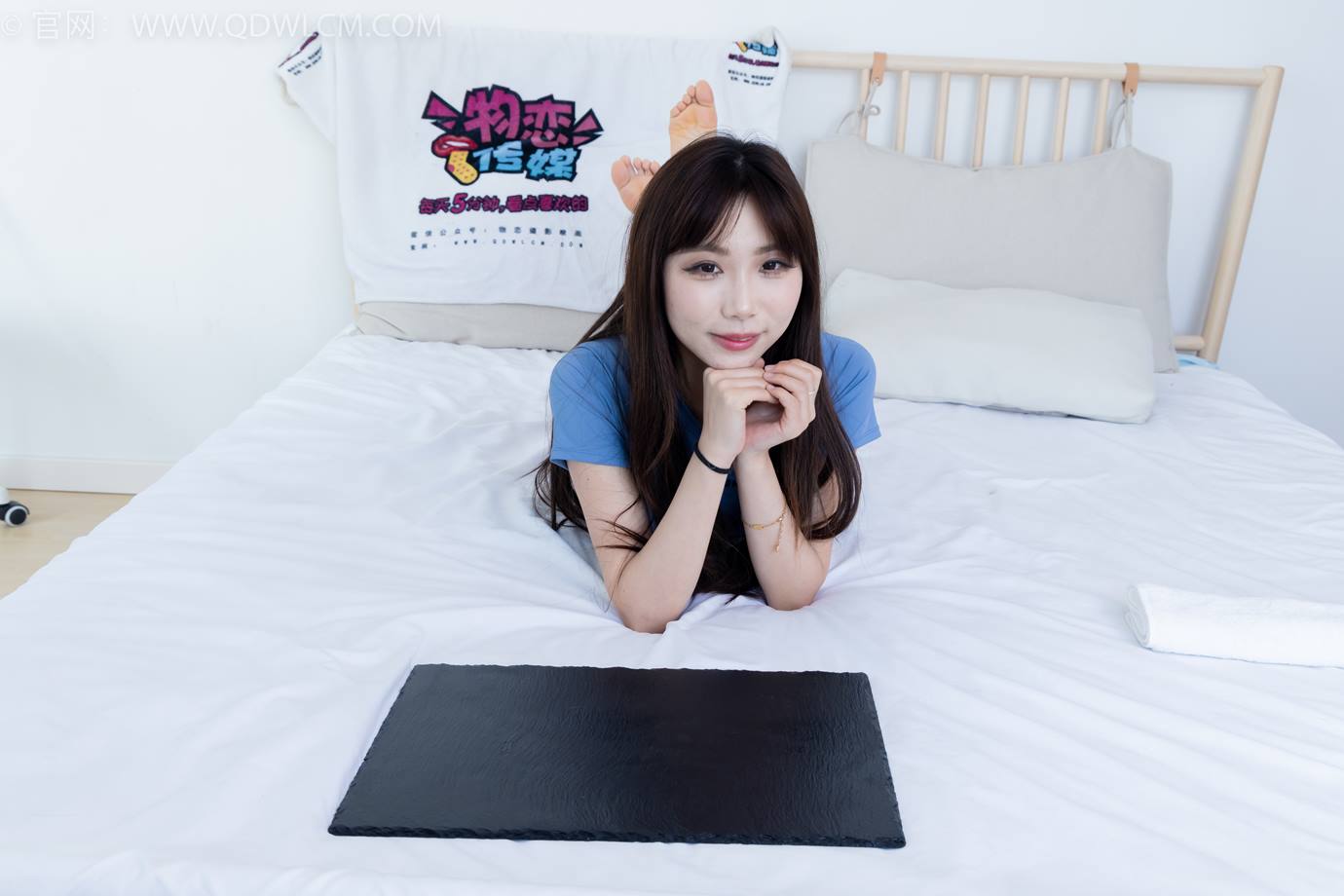 图片[90]-物恋传媒 NO.2299 泡泡-板鞋、白棉袜、裸足、裸足刀叉摆盘剧情[208P] – 速更版-美库