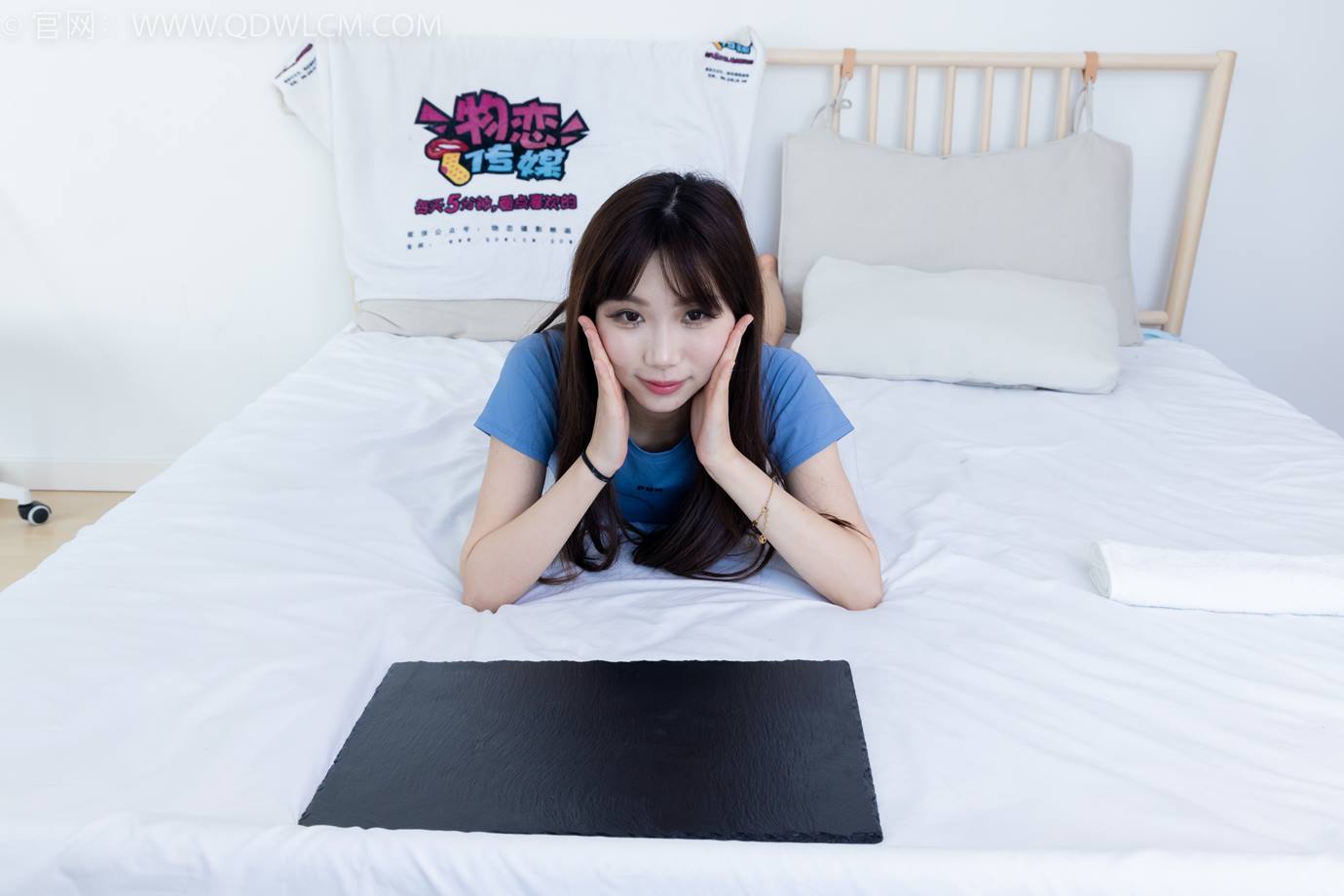 图片[107]-物恋传媒 NO.2299 泡泡-板鞋、白棉袜、裸足、裸足刀叉摆盘剧情[208P] – 速更版-美库