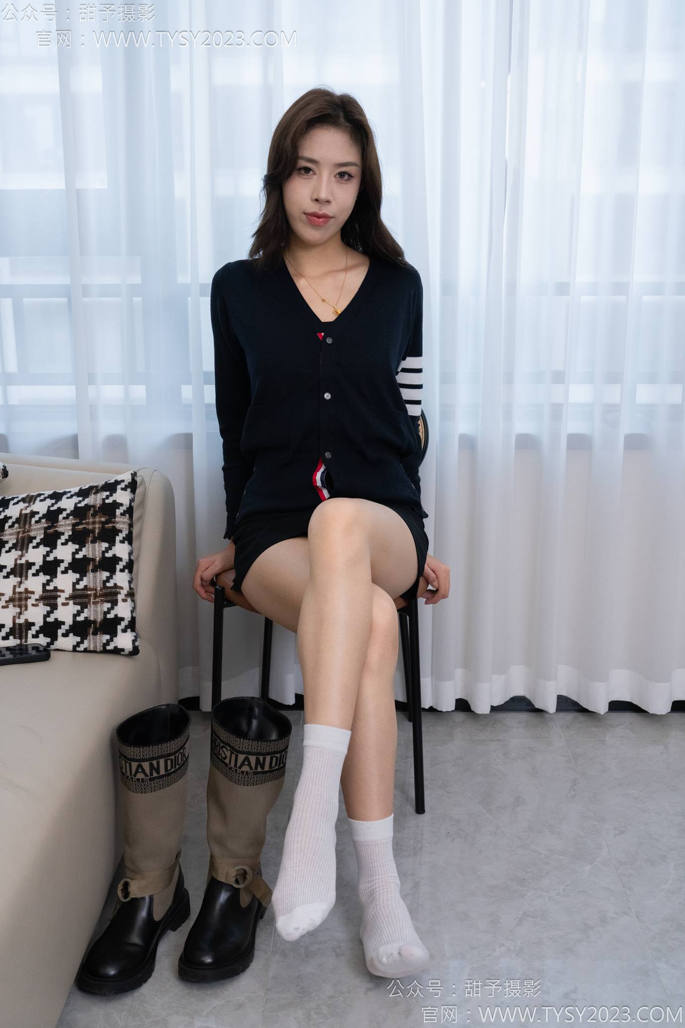 图片[24]-甜予摄影 NO.129 咖啡豆-长靴、白棉袜、裸足[100P] – 速更版-美库