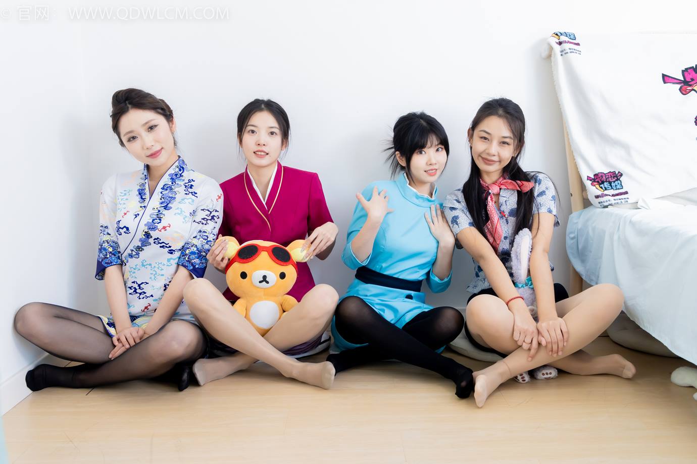 图片[52]-物恋传媒 NO.2300 岚岚&茯苓&米米&泡泡-高跟鞋、平底鞋、薄肉丝、厚黑[144P] – 速更版-美库