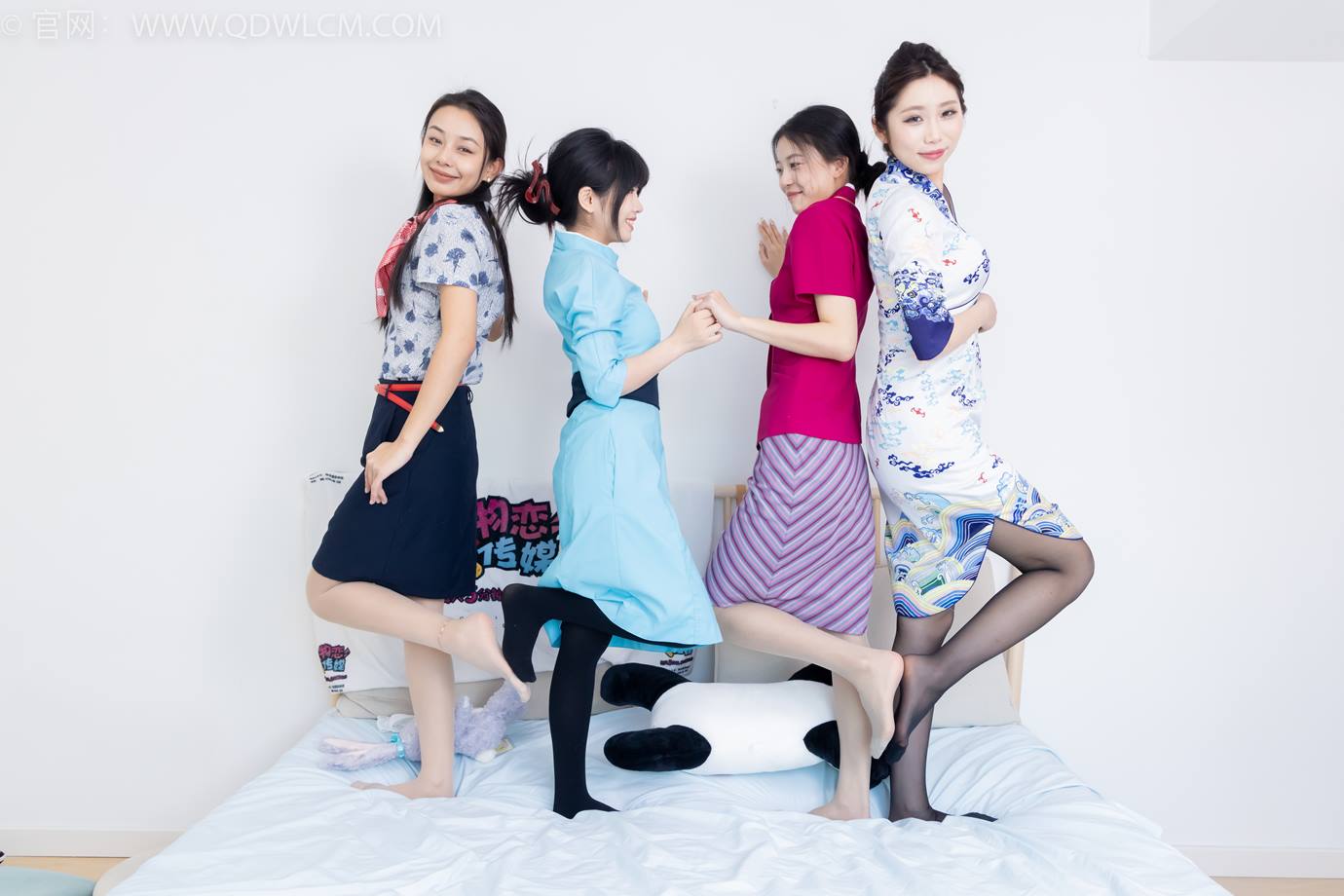 图片[107]-物恋传媒 NO.2300 岚岚&茯苓&米米&泡泡-高跟鞋、平底鞋、薄肉丝、厚黑[144P] – 速更版-美库