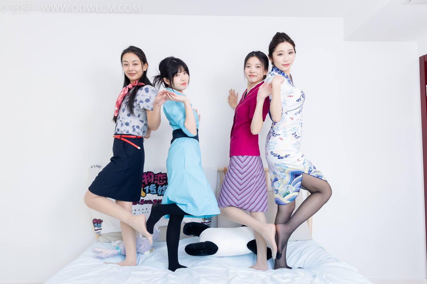 图片[109]-物恋传媒 NO.2300 岚岚&茯苓&米米&泡泡-高跟鞋、平底鞋、薄肉丝、厚黑[144P] – 速更版-美库