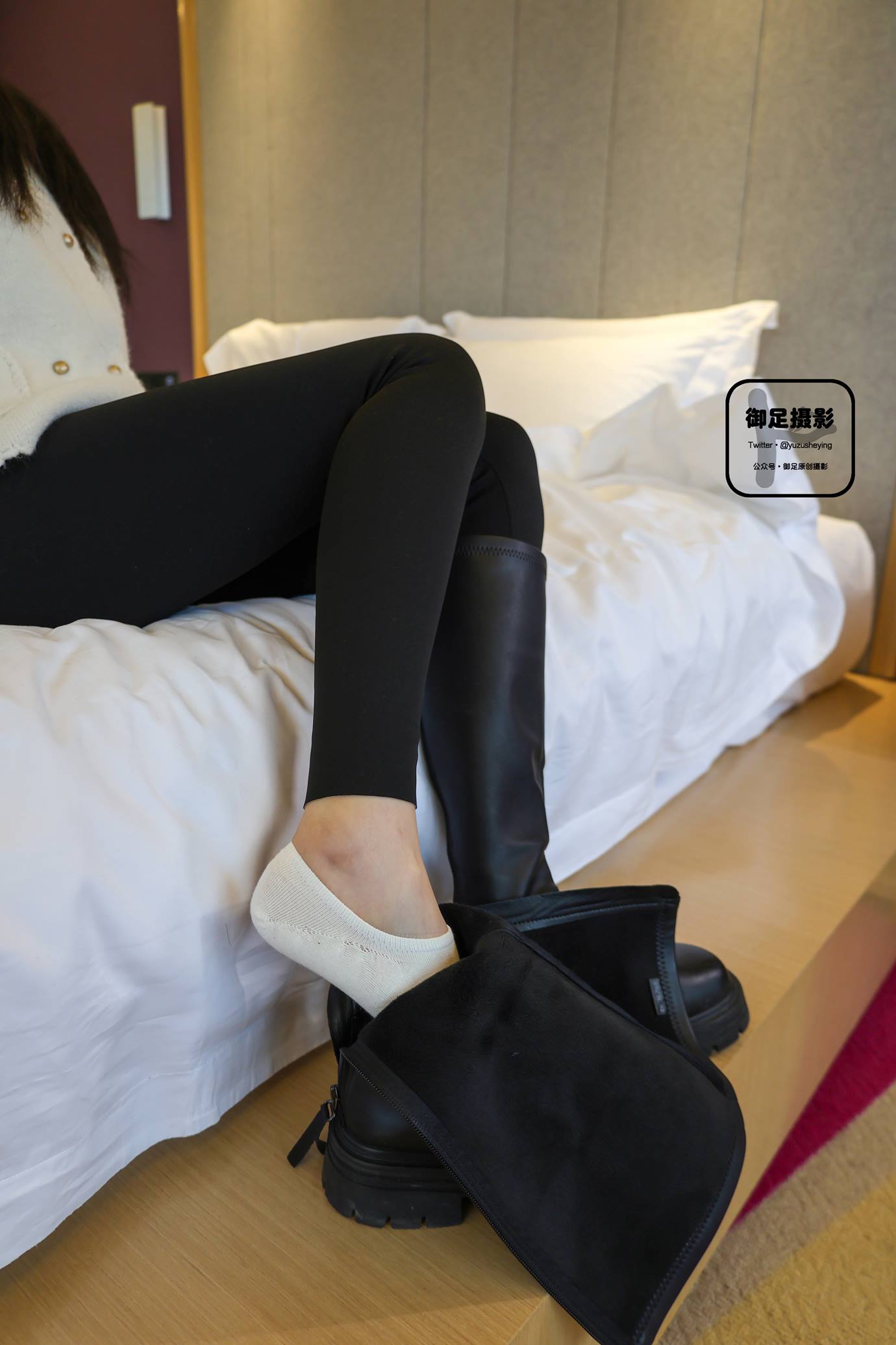 图片[21]-御足摄影 NO.022 – 长靴白袜裸足[95P] – 速更版-美库