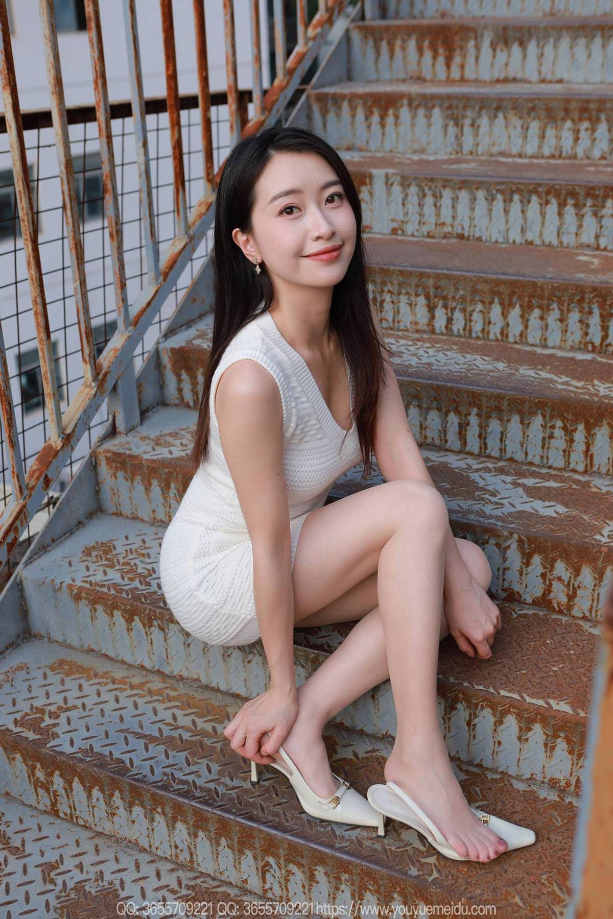 图片[38]-[IESS异思趣向] 2025.03.27 丝享家2012：小婕《针织包臀裙》[92P] – 速更版-美库