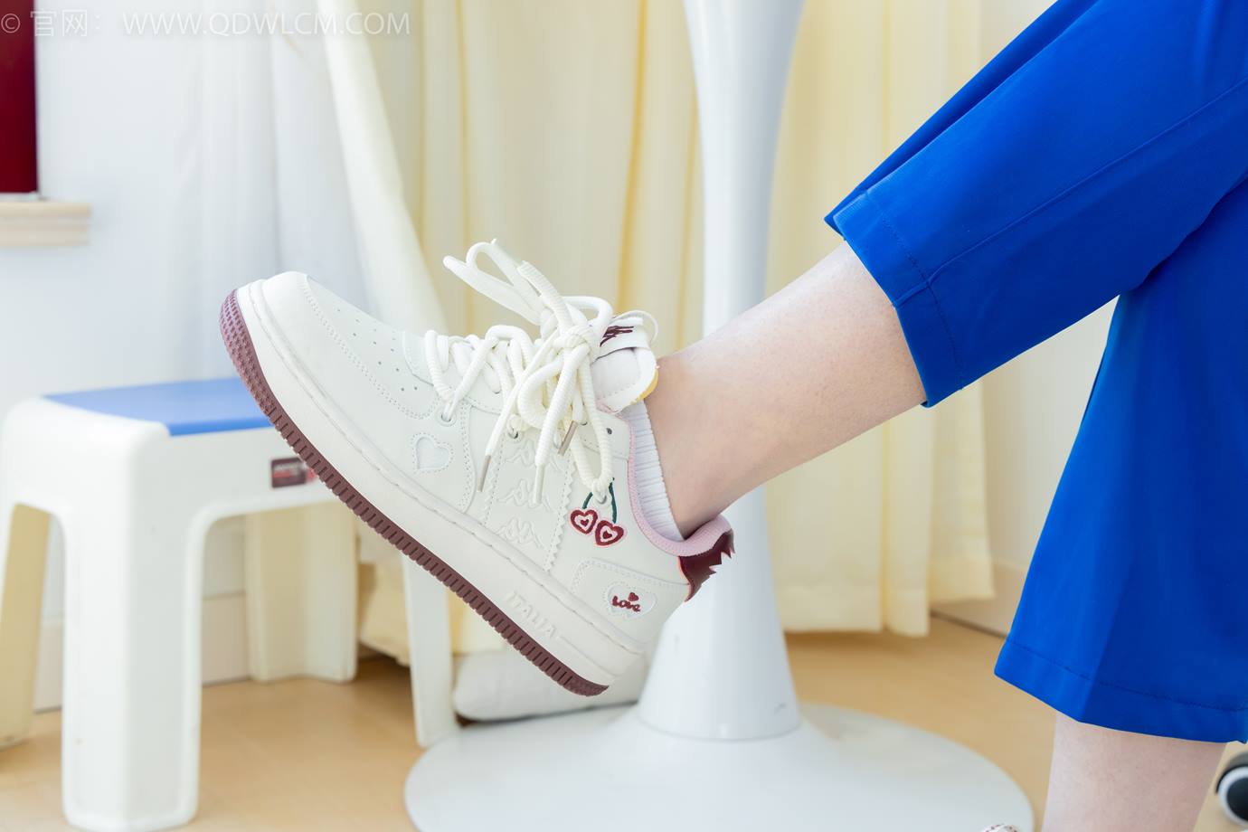 图片[21]-物恋传媒 NO.2301 曲奇-板鞋、白短棉袜、裸足、校服[150P] – 速更版-美库