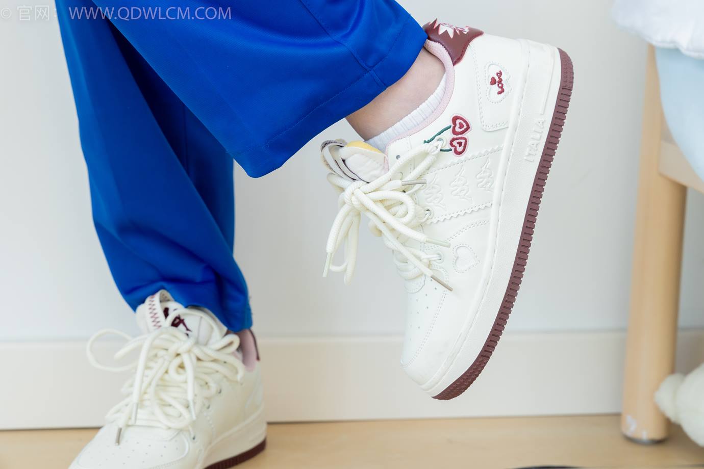 图片[28]-物恋传媒 NO.2301 曲奇-板鞋、白短棉袜、裸足、校服[150P] – 速更版-美库