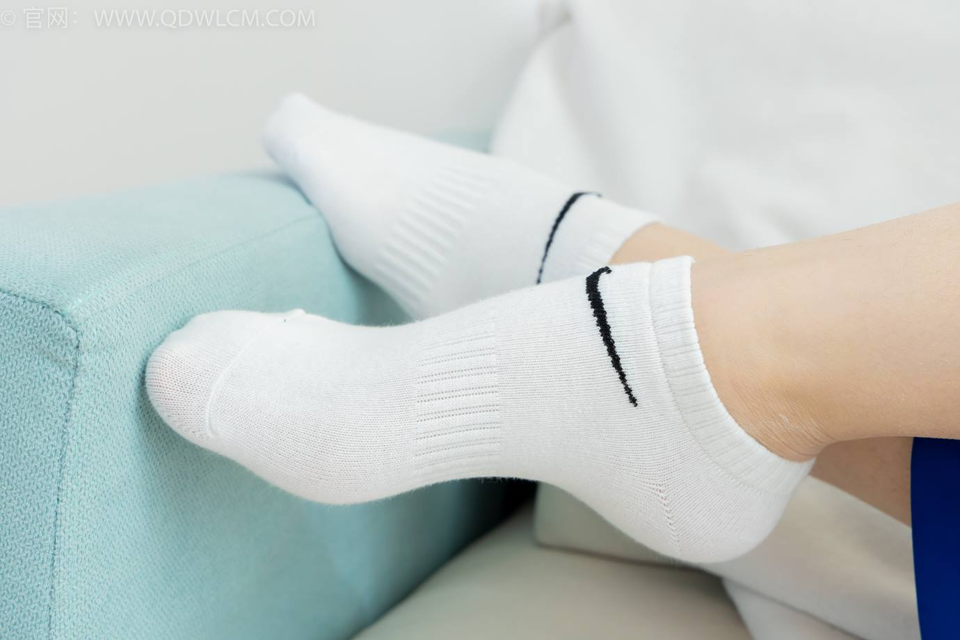 图片[64]-物恋传媒 NO.2301 曲奇-板鞋、白短棉袜、裸足、校服[150P] – 速更版-美库