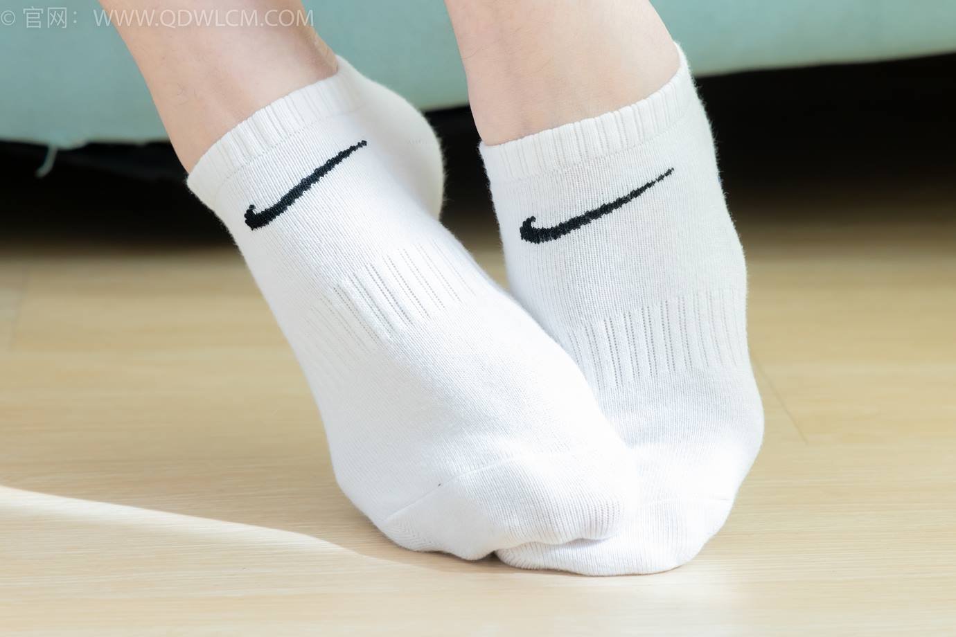 图片[72]-物恋传媒 NO.2301 曲奇-板鞋、白短棉袜、裸足、校服[150P] – 速更版-美库