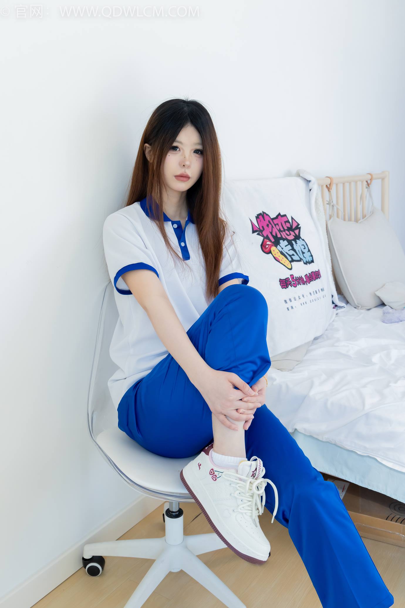 图片[149]-物恋传媒 NO.2301 曲奇-板鞋、白短棉袜、裸足、校服[150P] – 速更版-美库