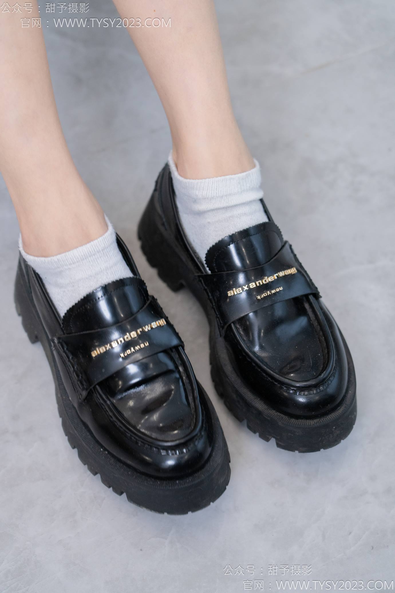 图片[22]-甜予摄影 NO.130 澜澜-皮鞋、白棉袜、裸足、掉袜子剧情[130P] – 速更版-美库