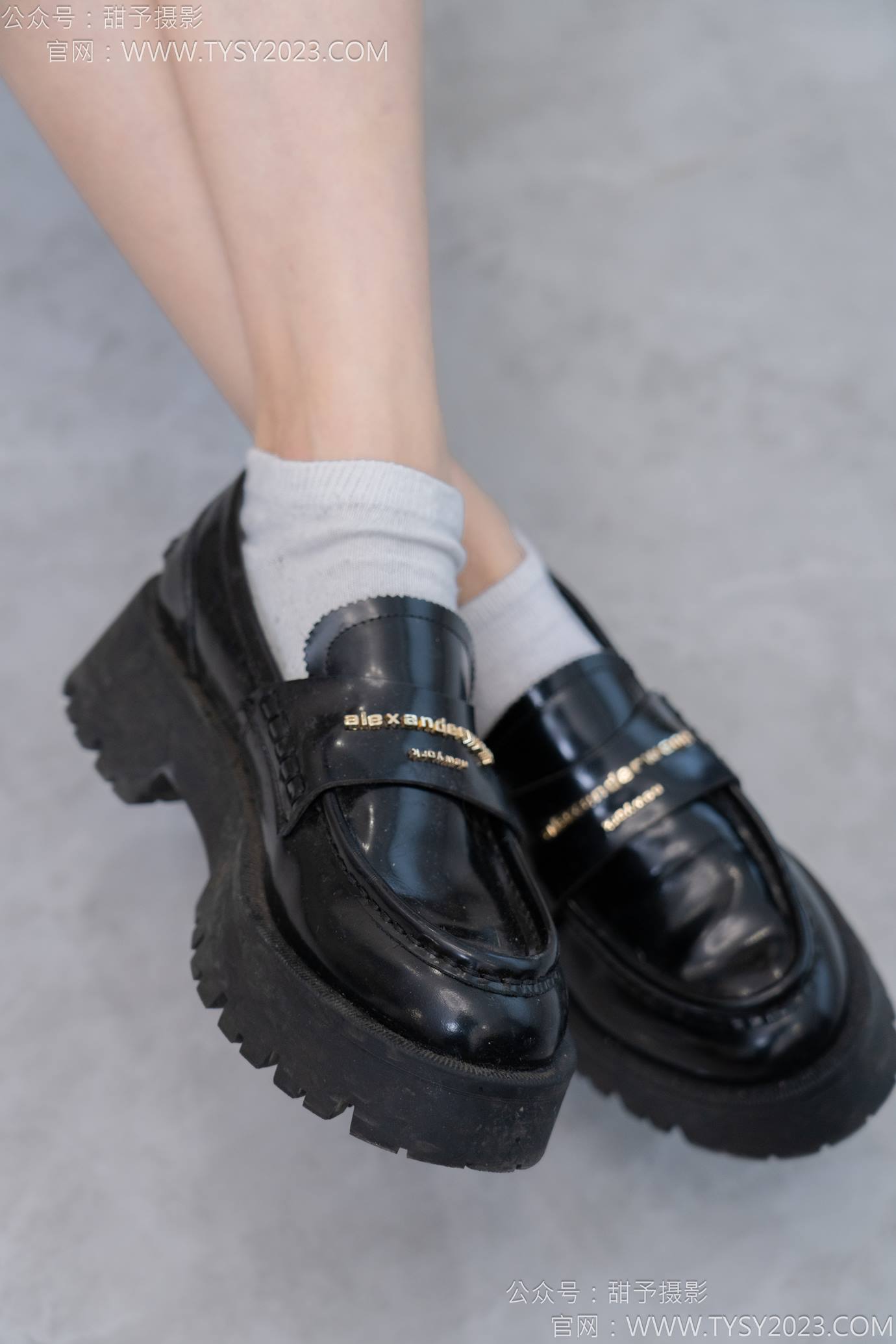 图片[29]-甜予摄影 NO.130 澜澜-皮鞋、白棉袜、裸足、掉袜子剧情[130P] – 速更版-美库