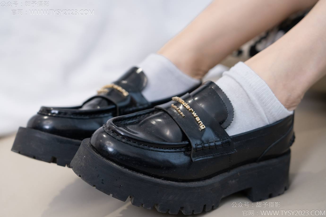 图片[45]-甜予摄影 NO.130 澜澜-皮鞋、白棉袜、裸足、掉袜子剧情[130P] – 速更版-美库