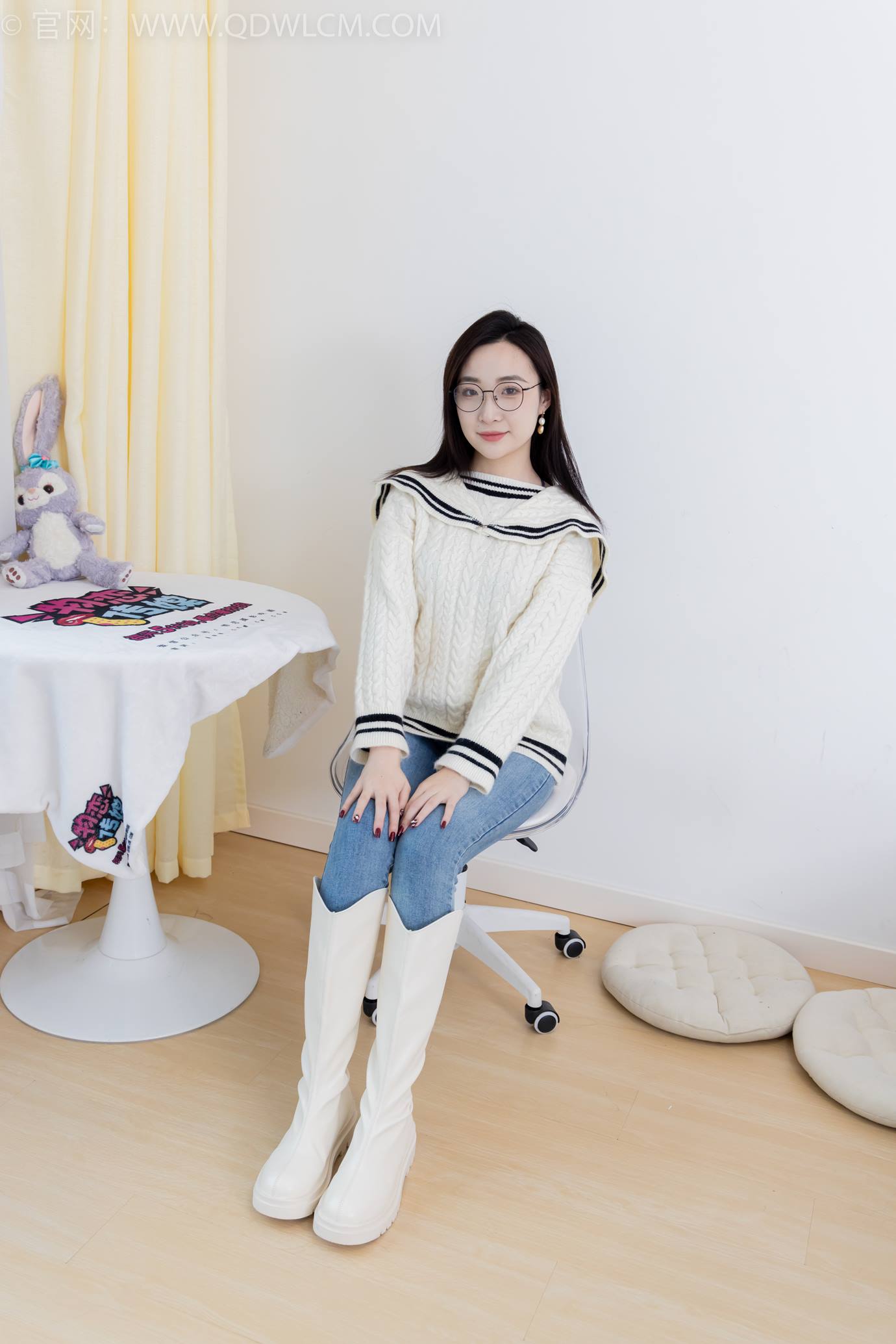 图片[17]-物恋传媒 NO.2302 恬恬-长靴、厚白丝、裤里丝、瑜伽动作老头乐挠脚剧情[115P] – 速更版-美库